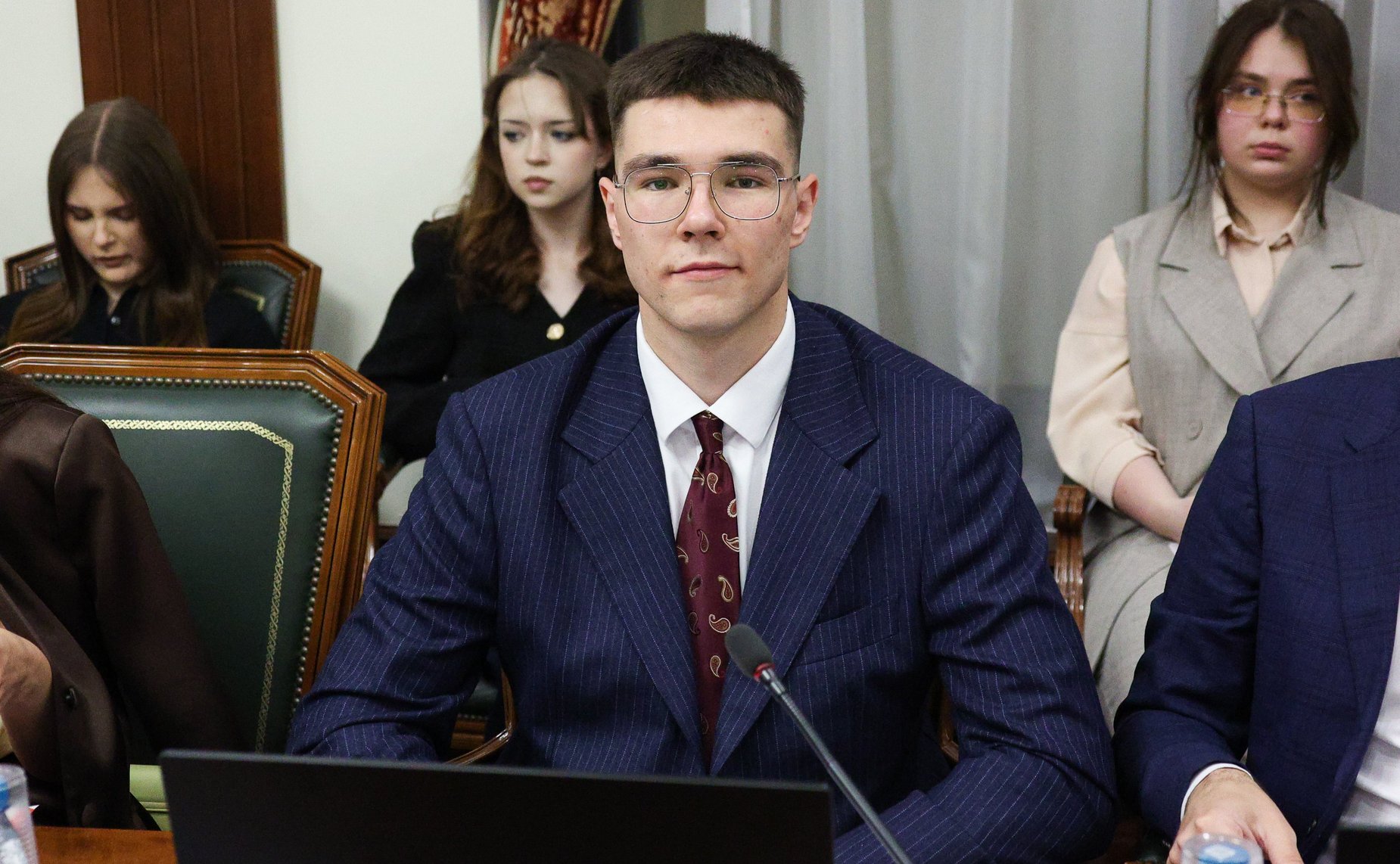 Круглый стол Комитета СФ по конституционному законодательству и государственному строительству «Исполнение судебных решений: выбор правовой модели исполнительного производства, оптимальной для взыскателей и должников»