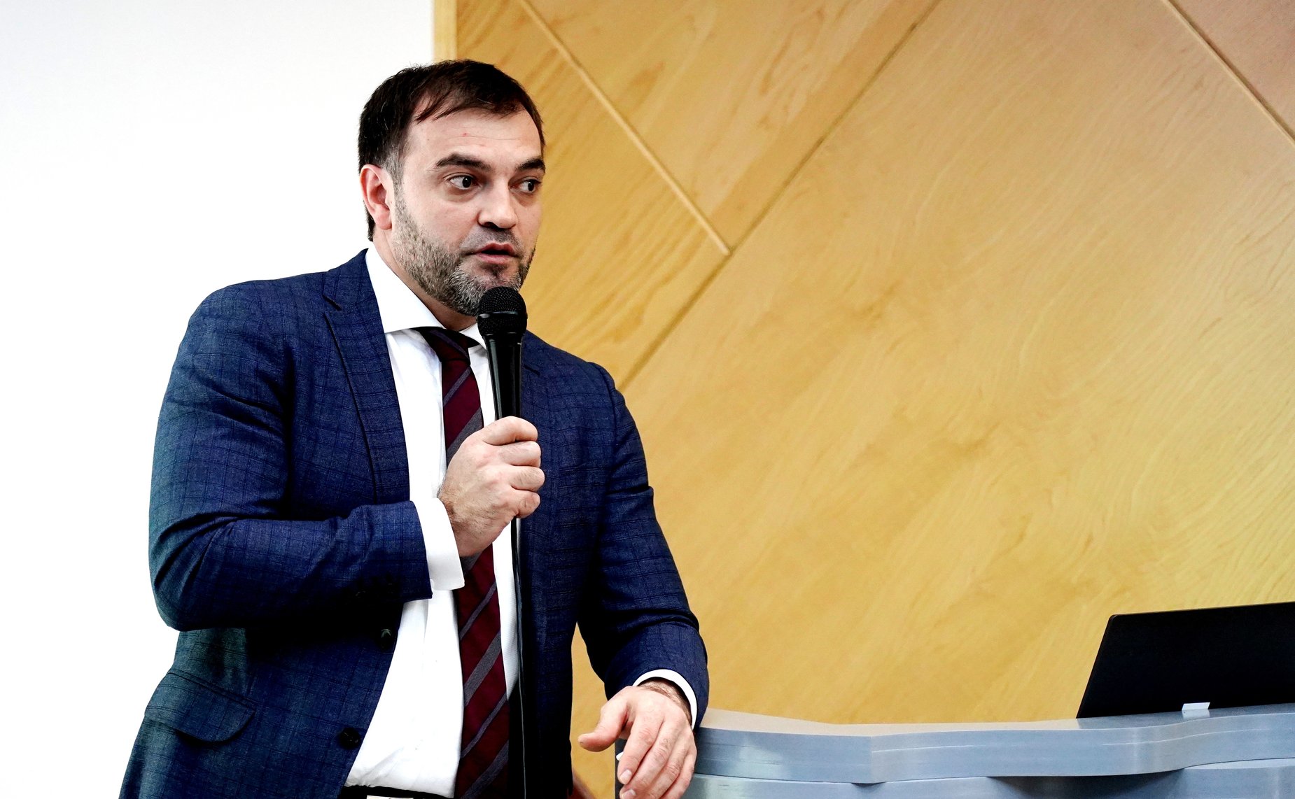 Студенты и преподаватели Грозненского государственного нефтяного технического университета (ГГНТУ) им. академика М.Д. Миллионщикова