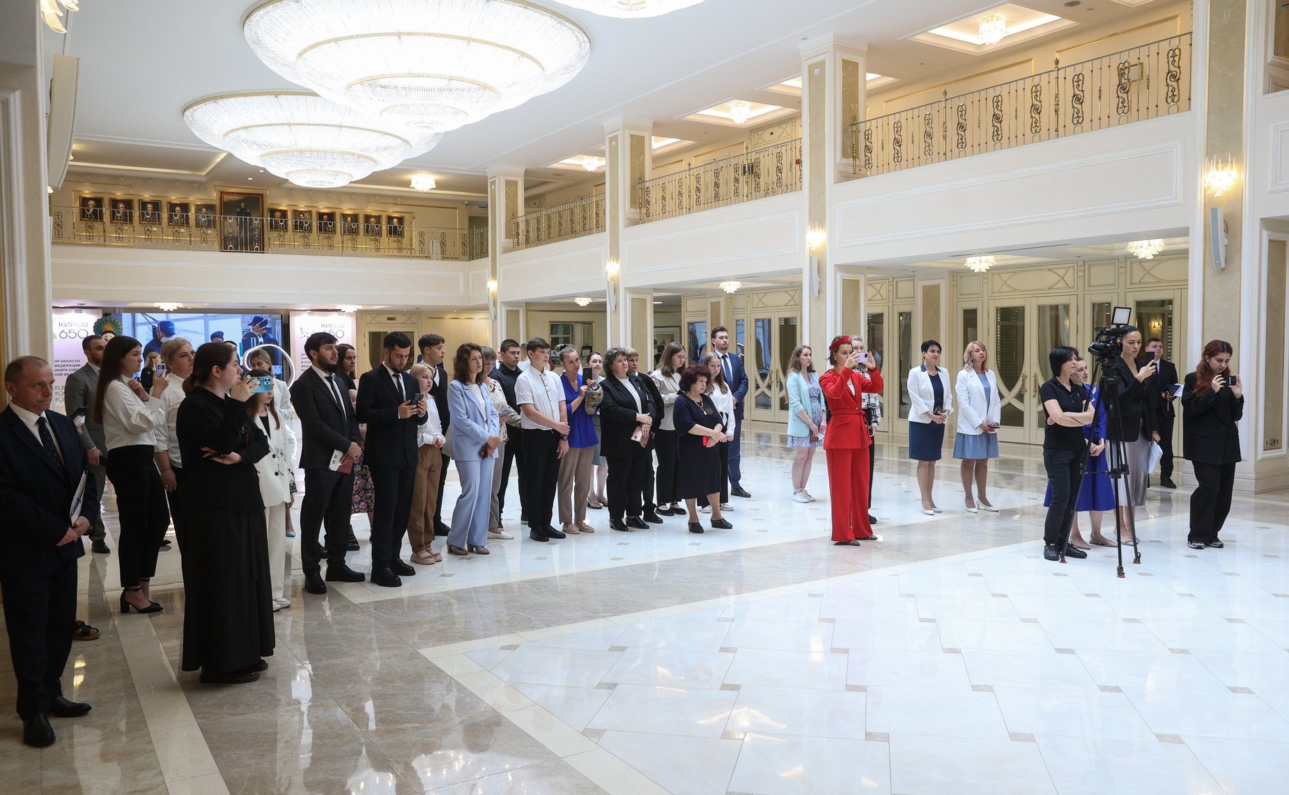 В Совете Федерации открылась выставка «Подвиг села: новые герои»