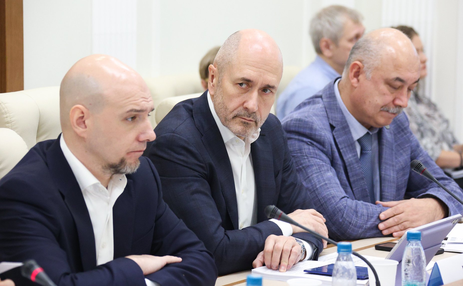 Круглый стол на тему «Об исполнении плана мероприятий («дорожной карты») по увеличению внутреннего потребления отечественной рыбной продукции на период до 2030 года»