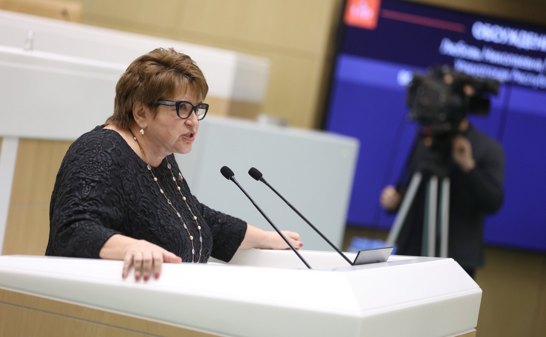 Любовь Глебова