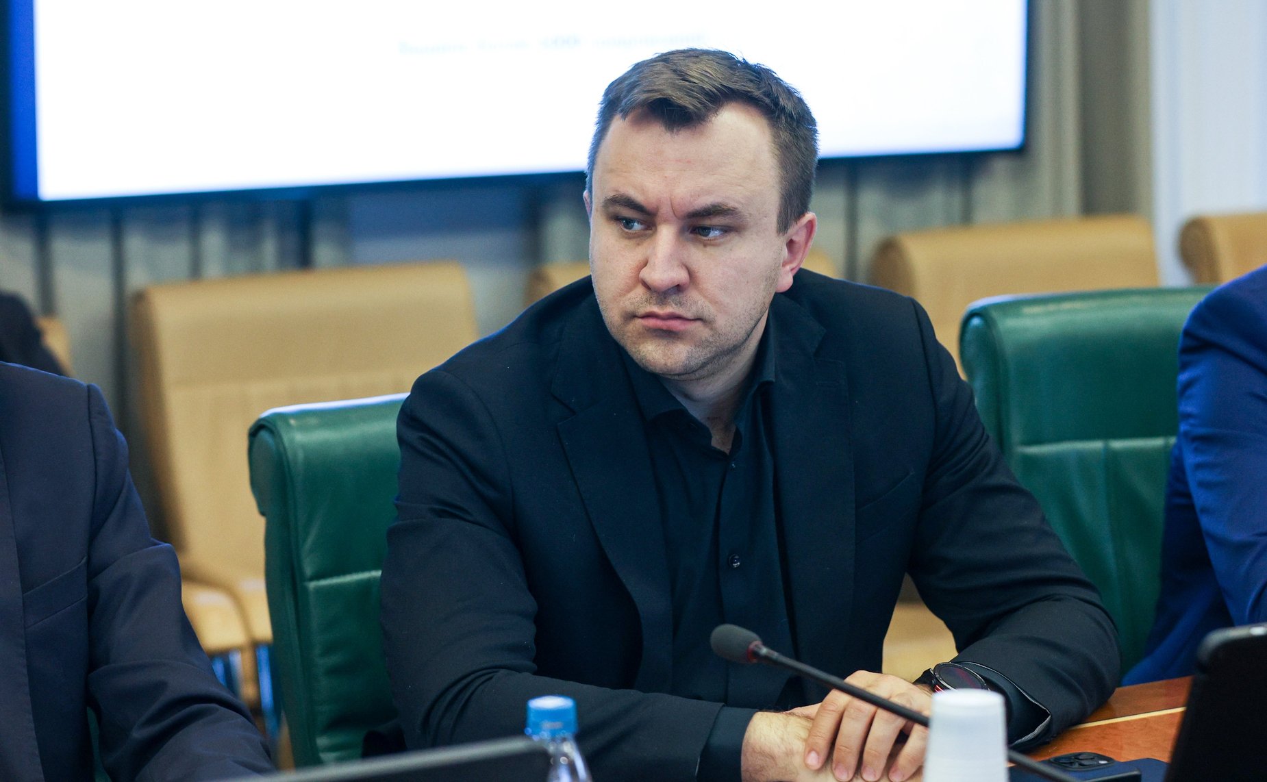 Круглый стол Комитета Совета Федерации по экономической политике «О перспективах обновления инфраструктуры и подвижного состава городского электрического транспорта в субъектах Российской Федерации»