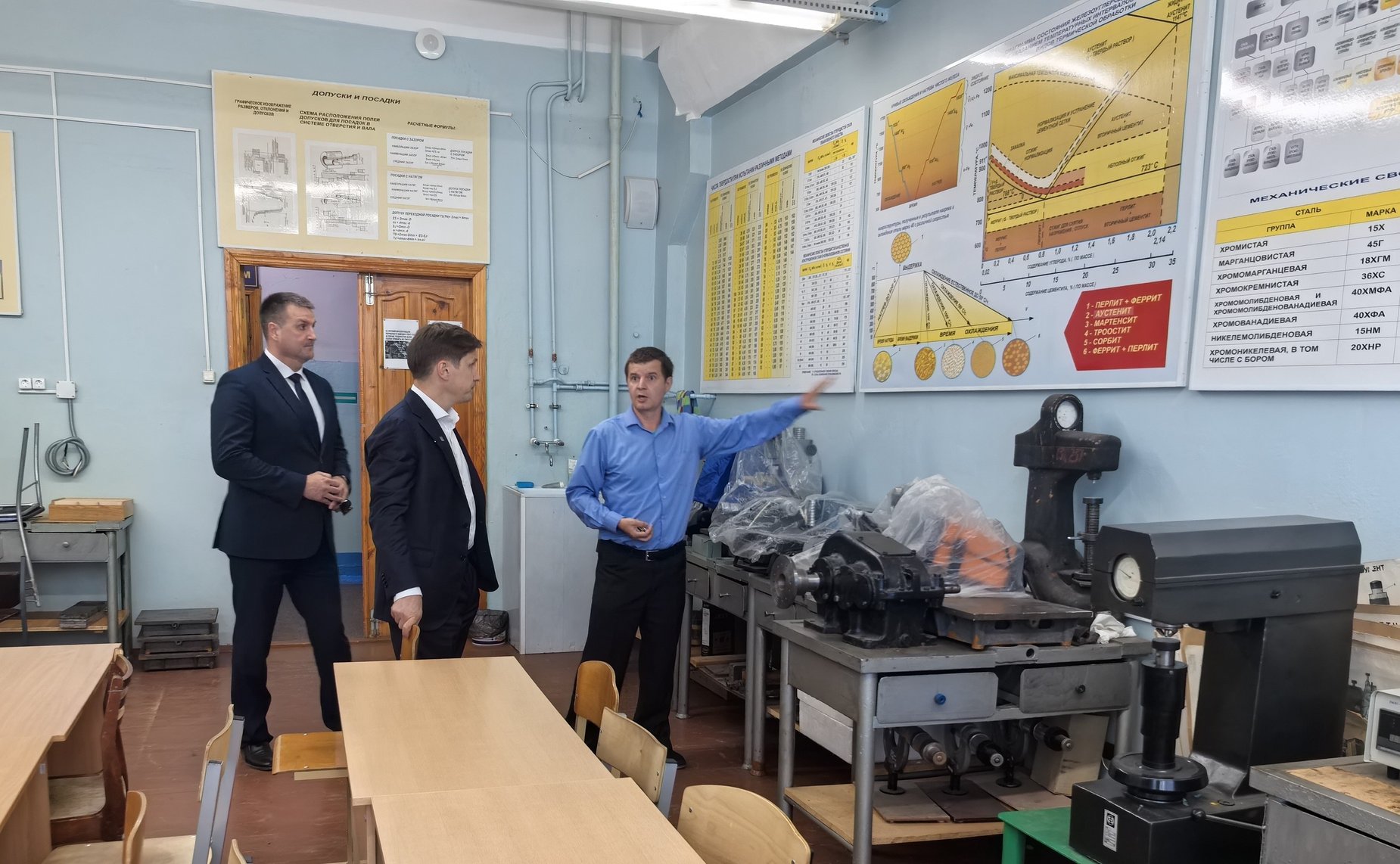 Иван Новиков оценил реализацию федерального проекта «Профессионалитет» в Архангельской области