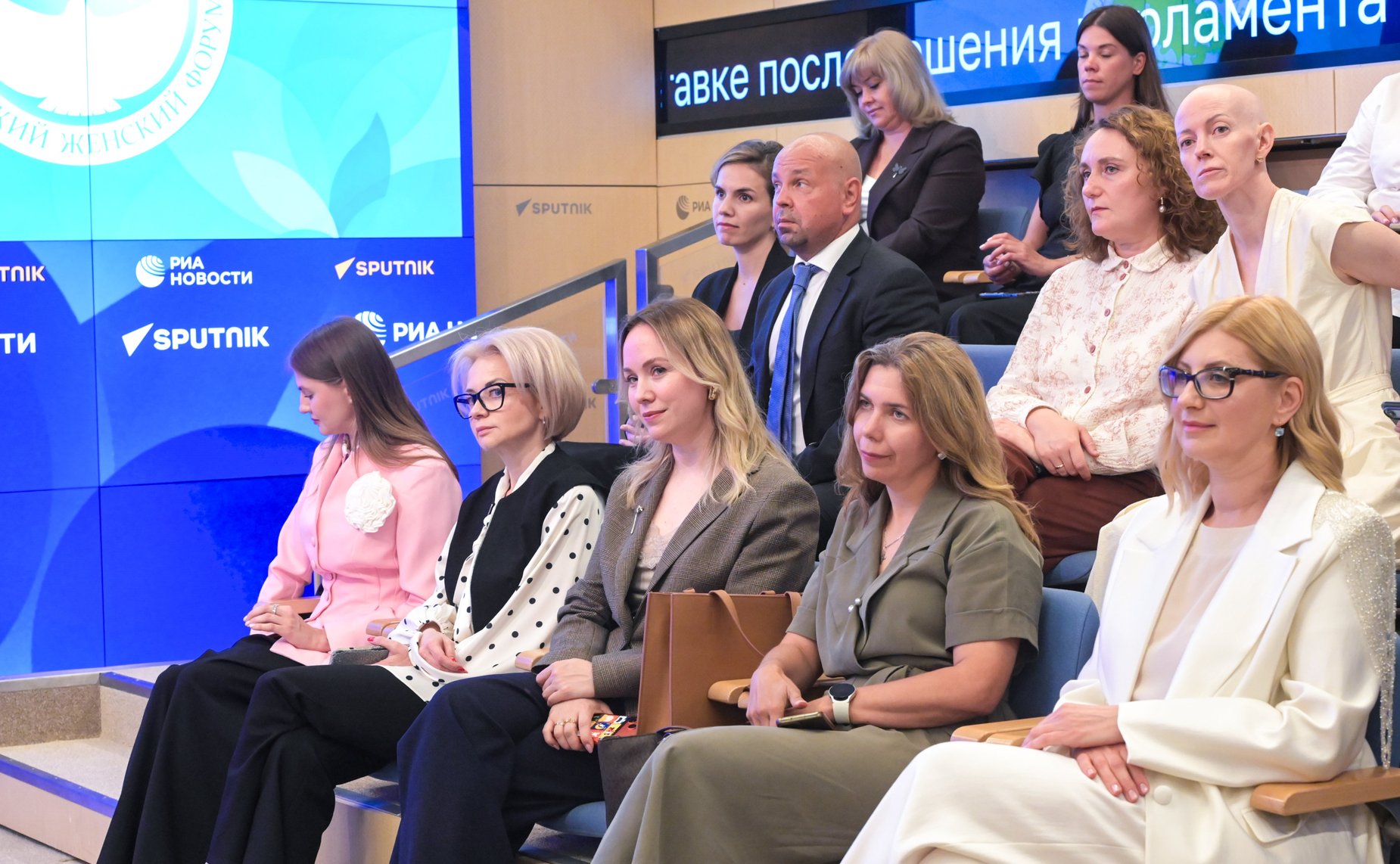 В ММПЦ «Россия сегодня» прошла церемония подведения итогов конкурса «Лидеры в интересах женщин»