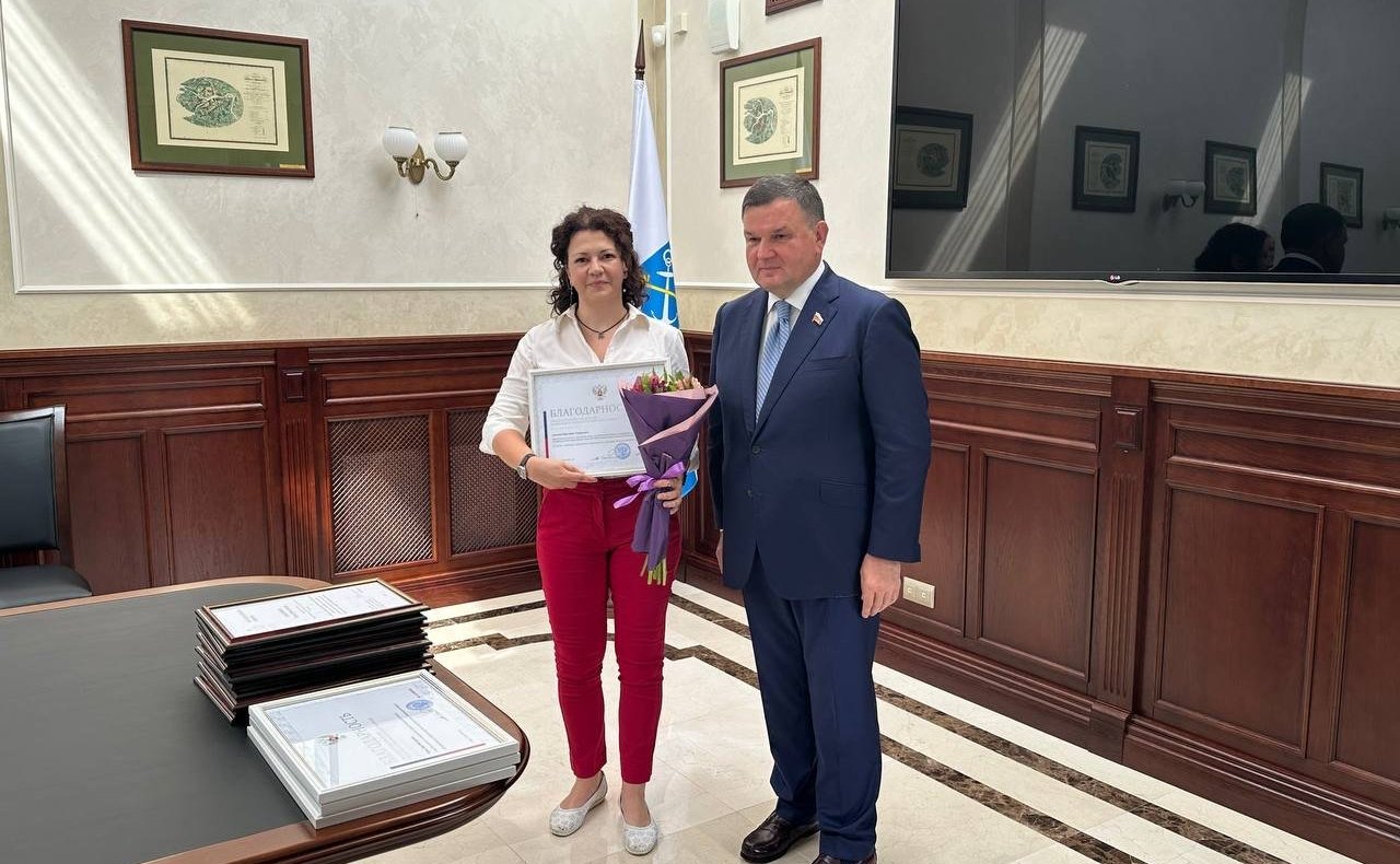 Сергей Перминов вручил награды СФ землякам в День Ленинградской области