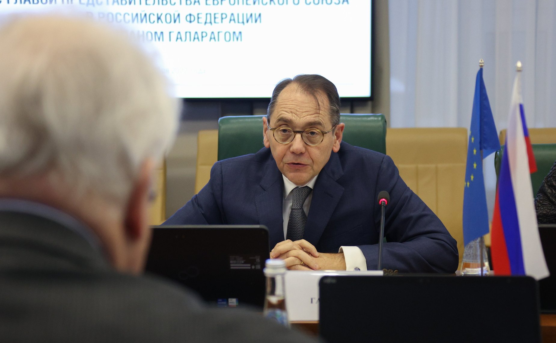 Встреча первого заместителя председателя Комитета СФ по обороне и безопасности Владимира Чижова с главой Представительства Европейского союза в РФ