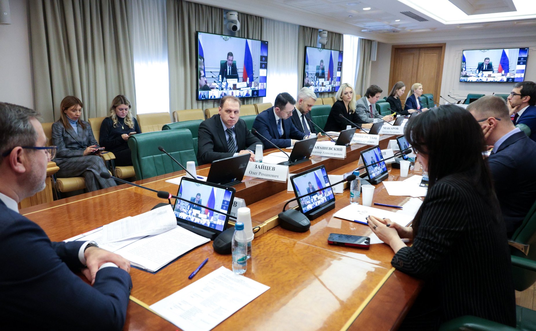 Круглый стол на тему «Законодательное регулирование трансграничного банкротства: взаимодействие производств в разных юрисдикциях»