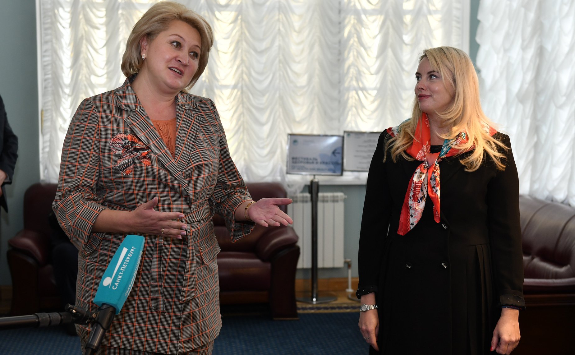 Фотовыставка «Женщины-изобретатели» на площадке Третьего Евразийского женского форума