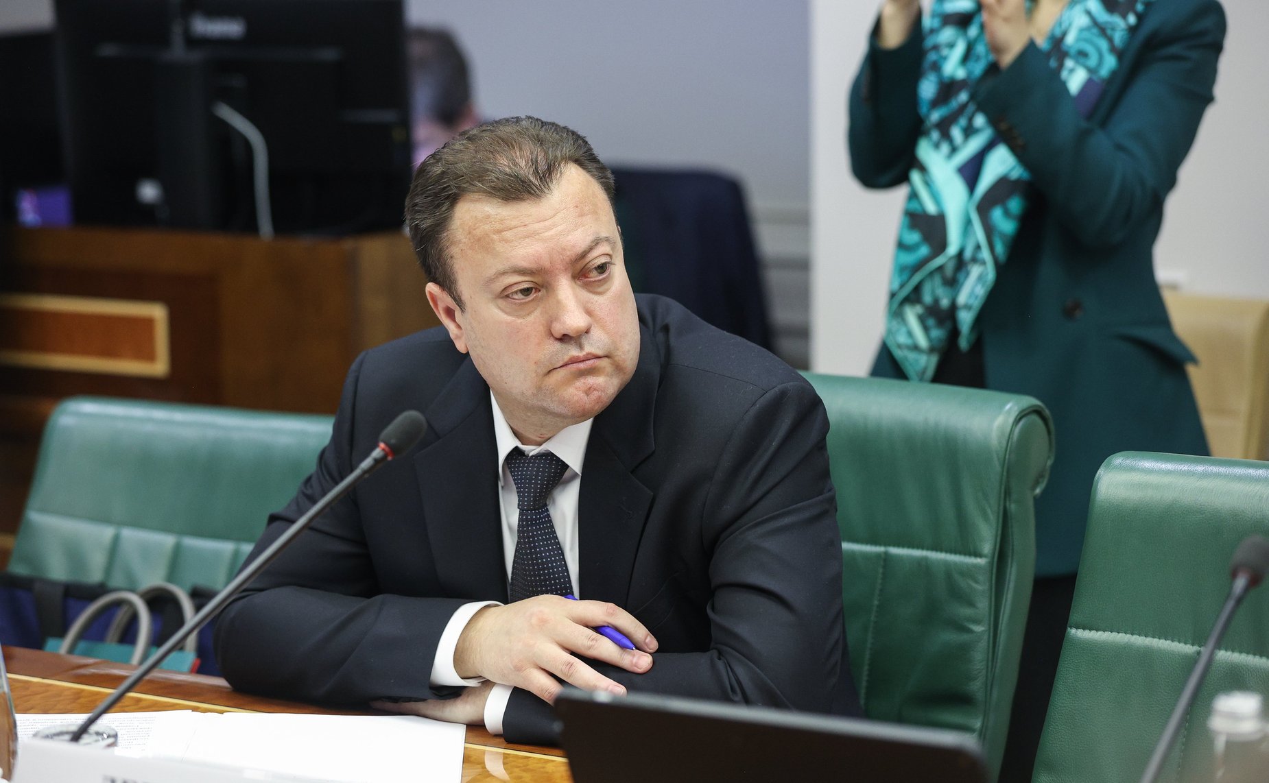 Заседание парламентской комиссии по расследованию преступных действий в отношении несовершеннолетних со стороны киевского режима