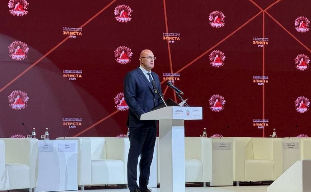 Баир Жамсуев принял участие в III международном буддийском форуме в Калмыкии