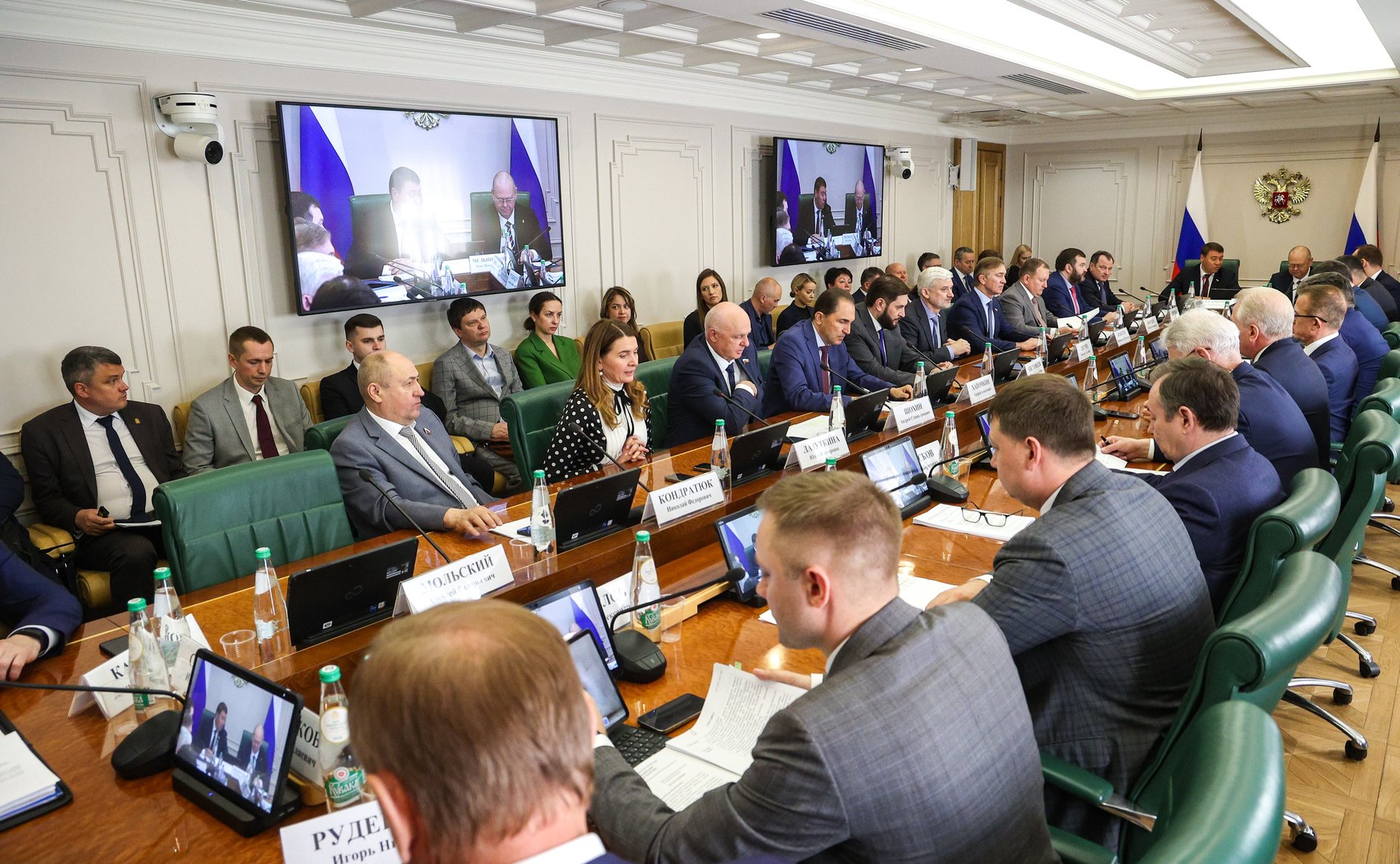 Расширенное заседание Комитета Совета Федерации по экономической политике «Развитие мебельного кластера и транспортной инфраструктуры Пензенской области» (в рамках Дней Пензенской области в Совете Федерации)