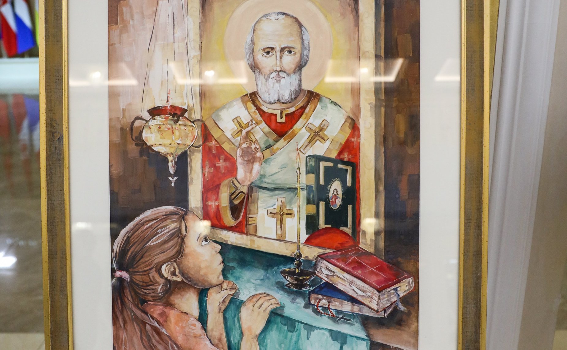 Председатель Совета Федерации Валентина Матвиенко и Святейший Патриарх Московский и Всея Руси Кирилл осмотрели выставку детских рисунков «Красота Божьего мира»