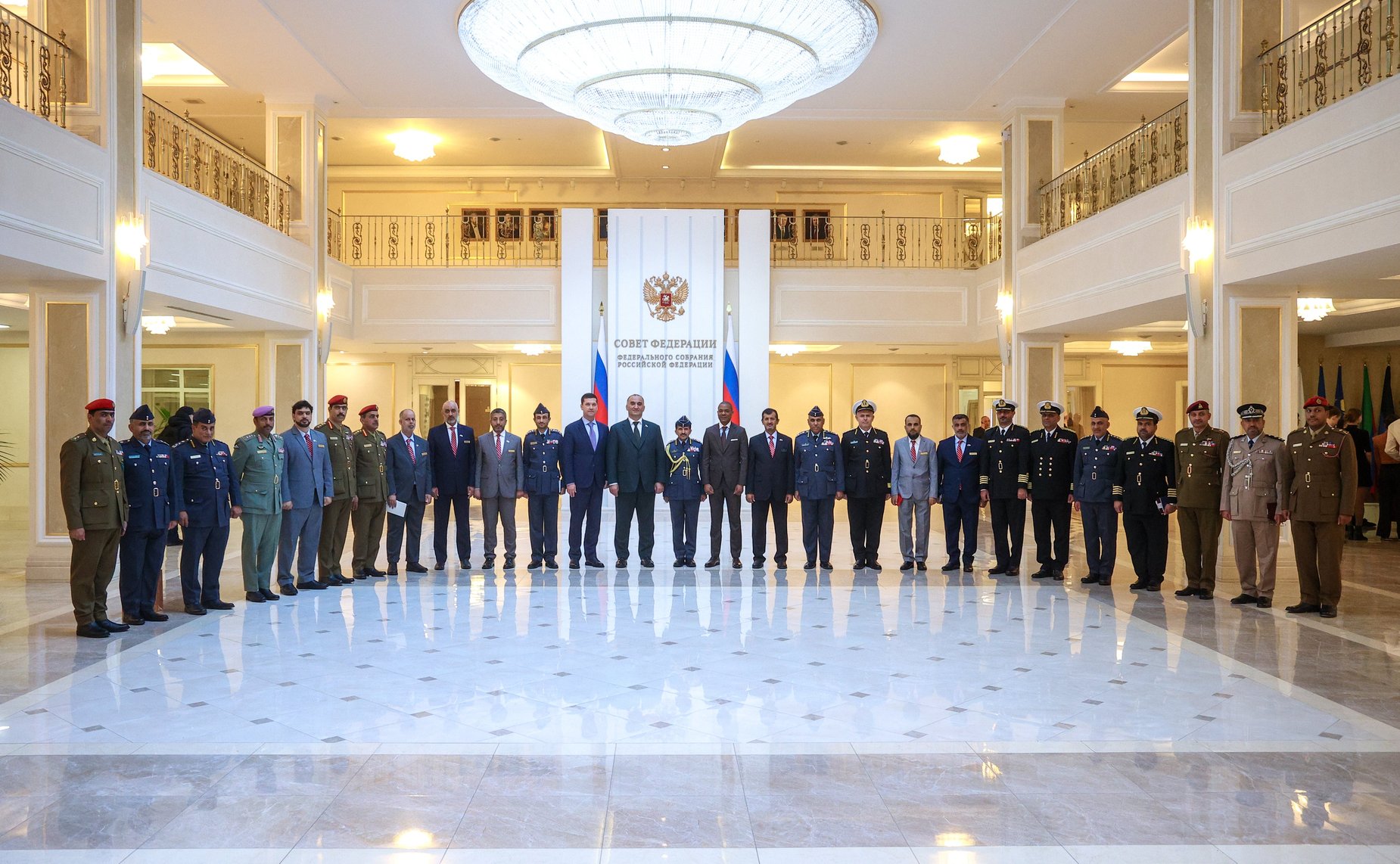 Мохмад Ахмадов провел встречу с делегацией Султаната Оман