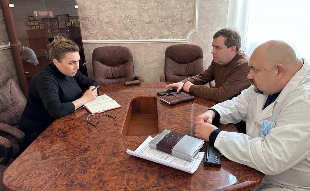 Елена Шумилова в Донецке передала бойцам груз, собранный совместно с благотворительным фондом «Добру Быть»