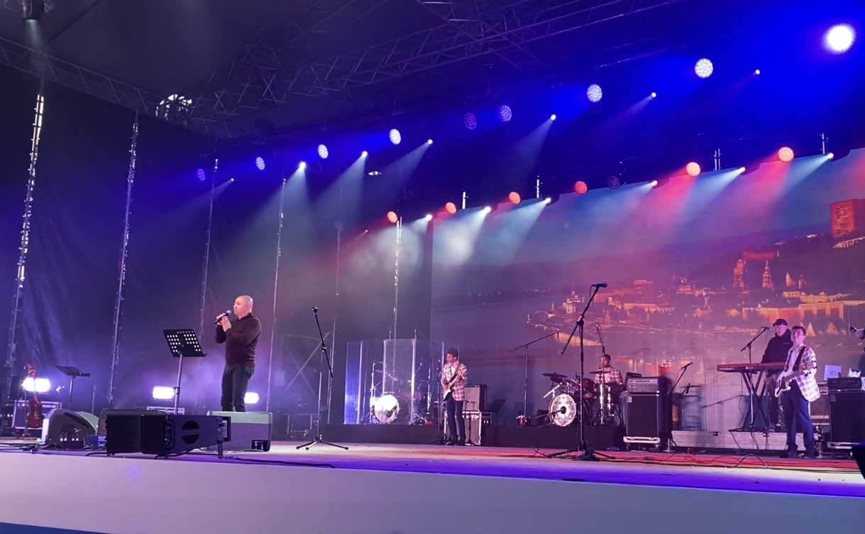 Александр Вайнберг