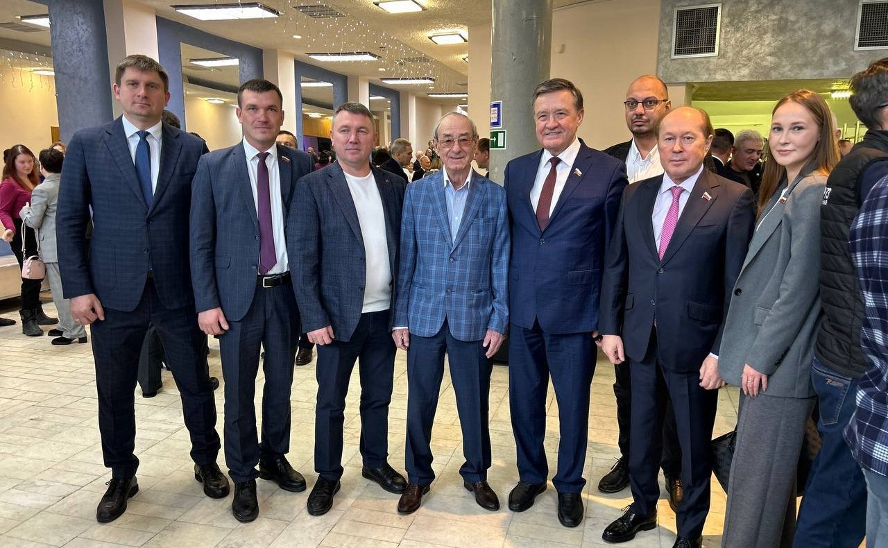 Сергей Рябухин принял участие в мероприятии, посвящённом 82-ой годовщине со дня образования Ульяновской области