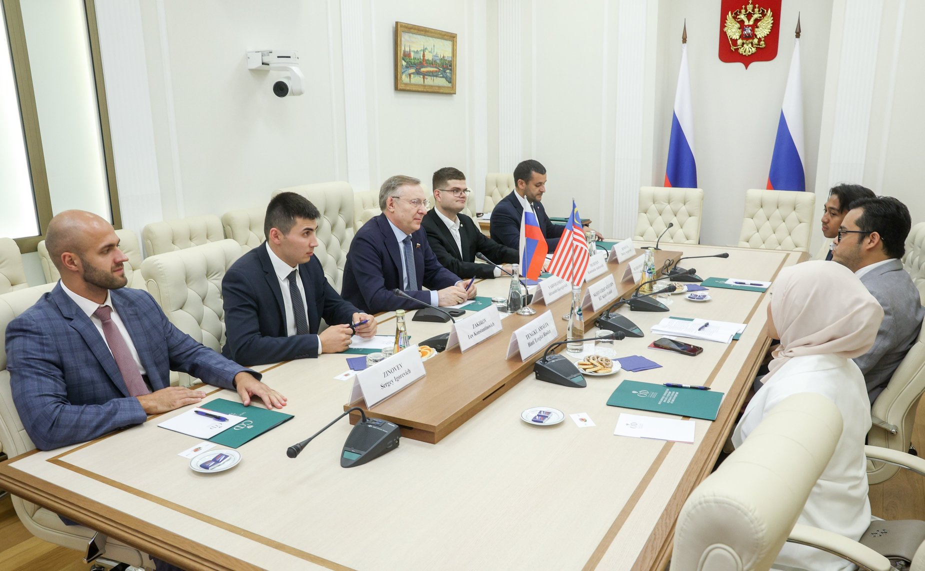 Встреча Александра Варфоломеева с Президентом Малазийского молодежного совета Мохдом Иззатом Афифи