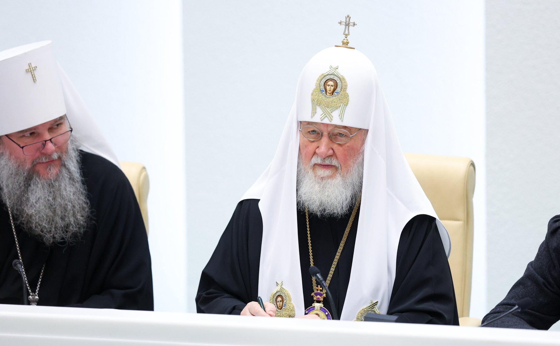 Святейший Патриарх Московский и всея Руси Кирилл