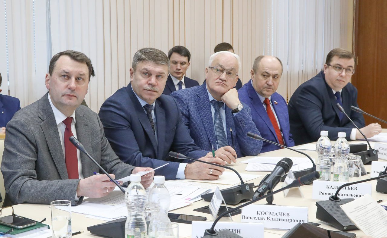 Николай Кондратюк выступил с отчетом деятельности на заседании правительства Пензенской области