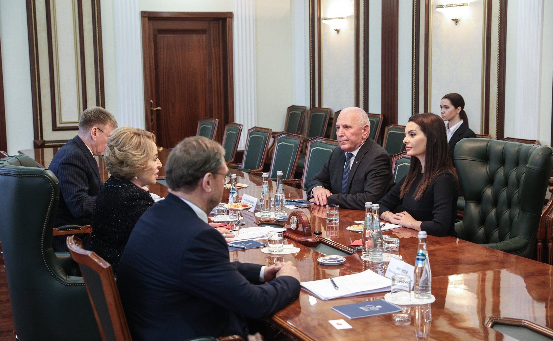 Валентина Матвиенко провела встречу с главой (башканом) автономного территориального образования Гагаузия Республики Молдова Евгенией Гуцул и главой Народного собрания Гагаузии Дмитрием Константиновым