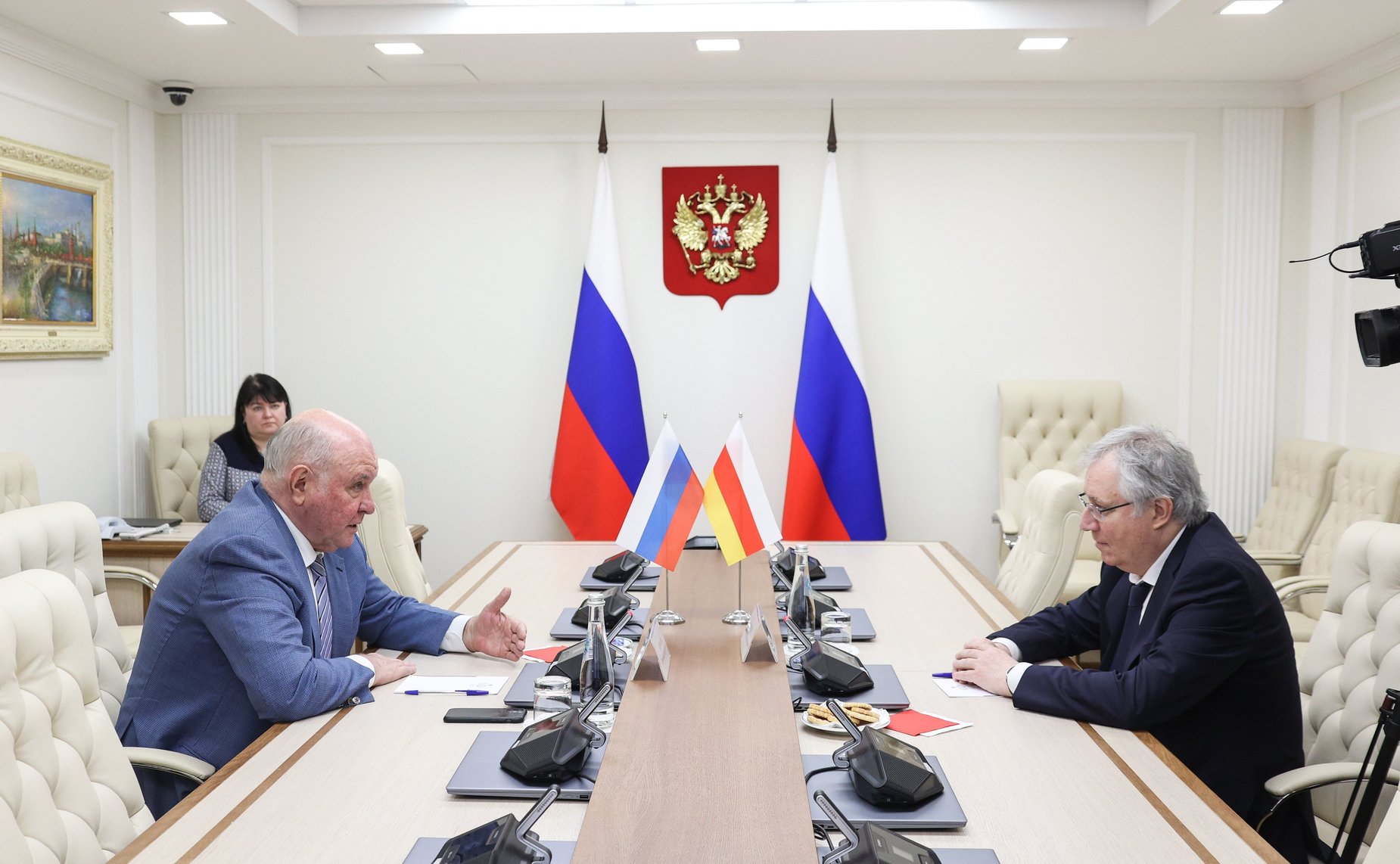 Встреча председателя Комитета СФ по международным делам Григория Карасина с Государственным советником Президента Республики Южная Осетия
