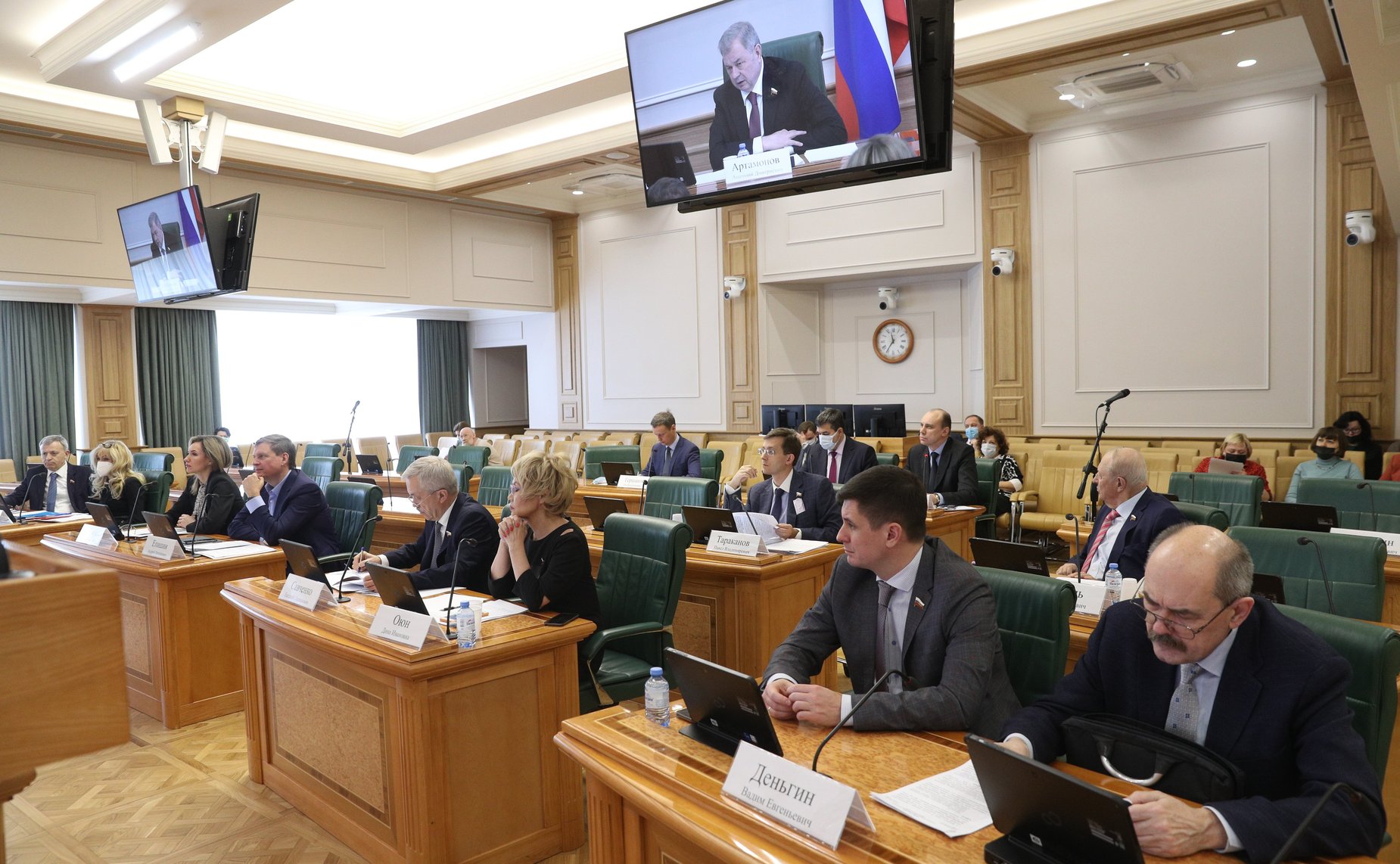 Заседание Комитета СФ по бюджету и финансовым рынкам