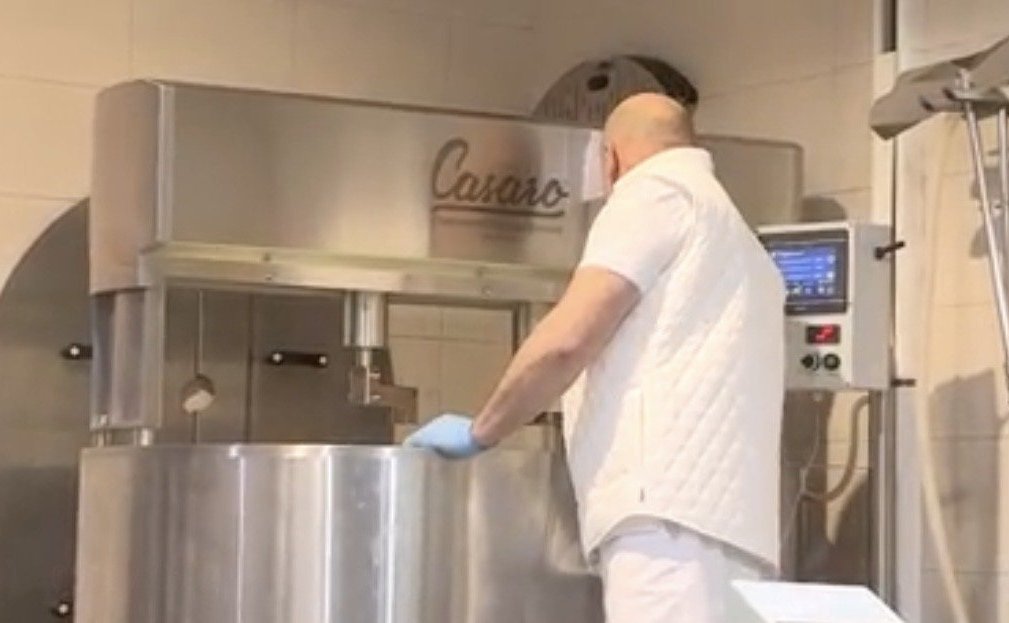 Владимир Киселев в рамках региональной недели посетил два молодых развивающихся предприятия Владимирской области