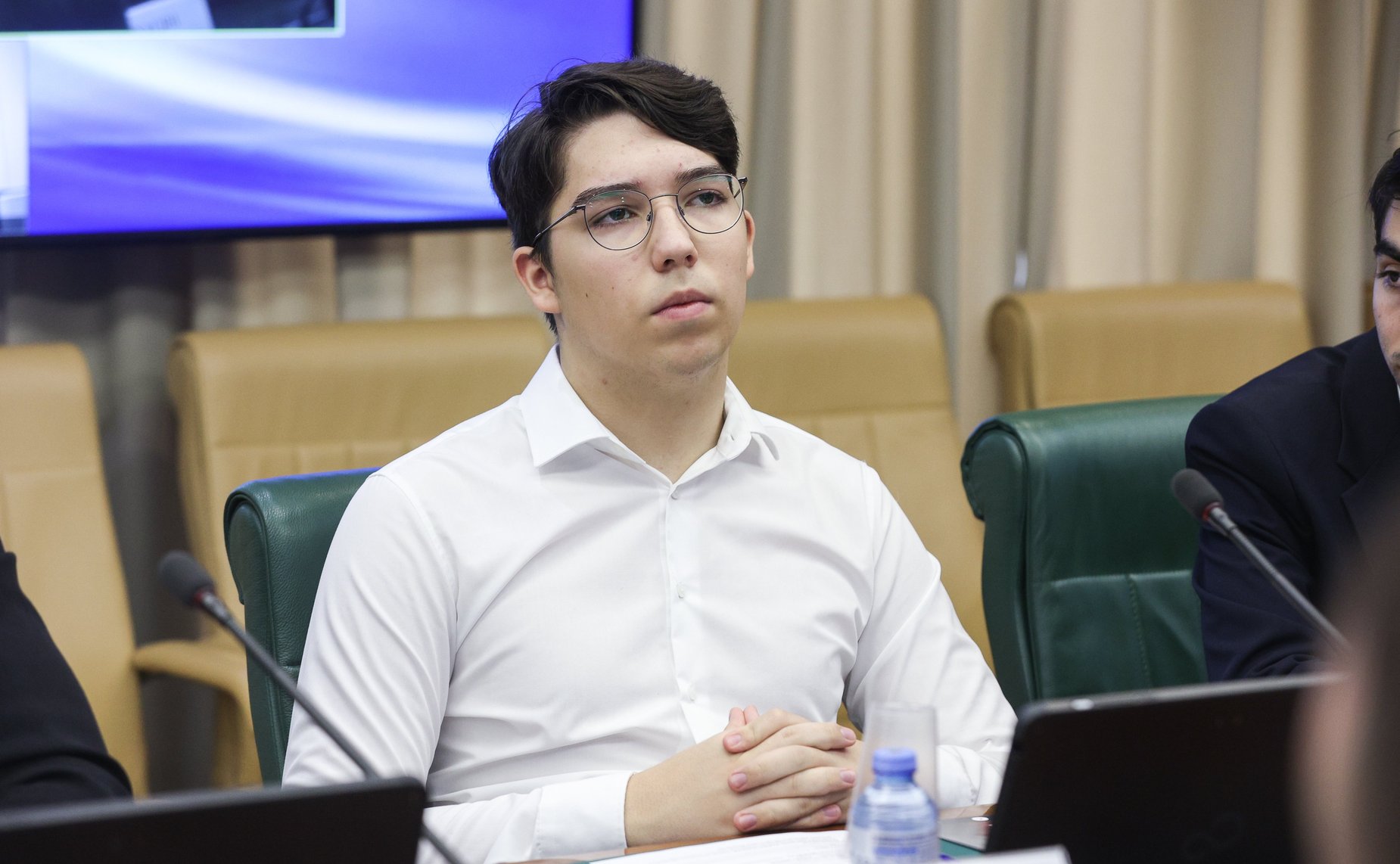 Встреча Палаты молодых законодателей при СФ с представителями общественных организаций