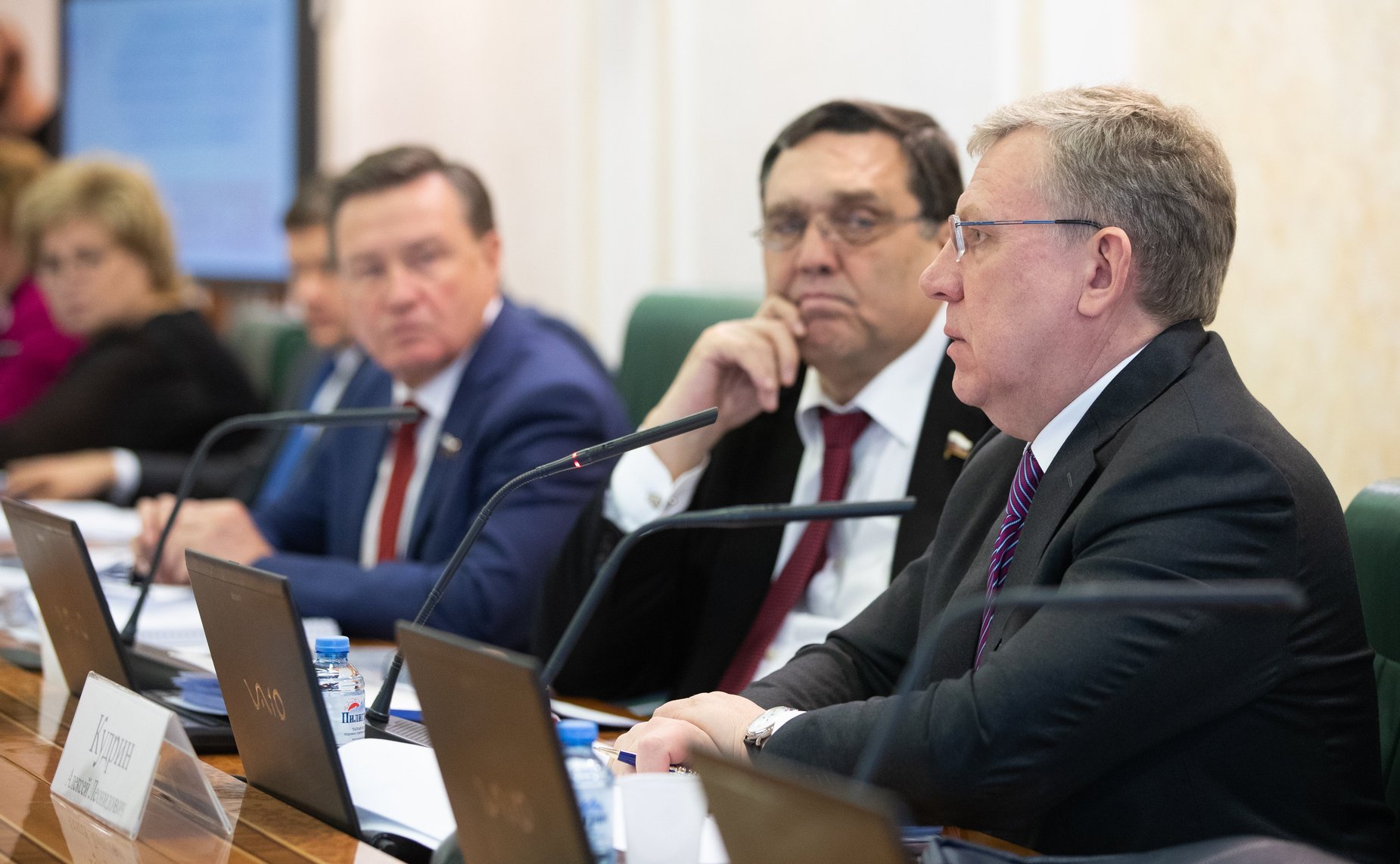 Заседание Комитета СФ по бюджету и финансовым рынкам