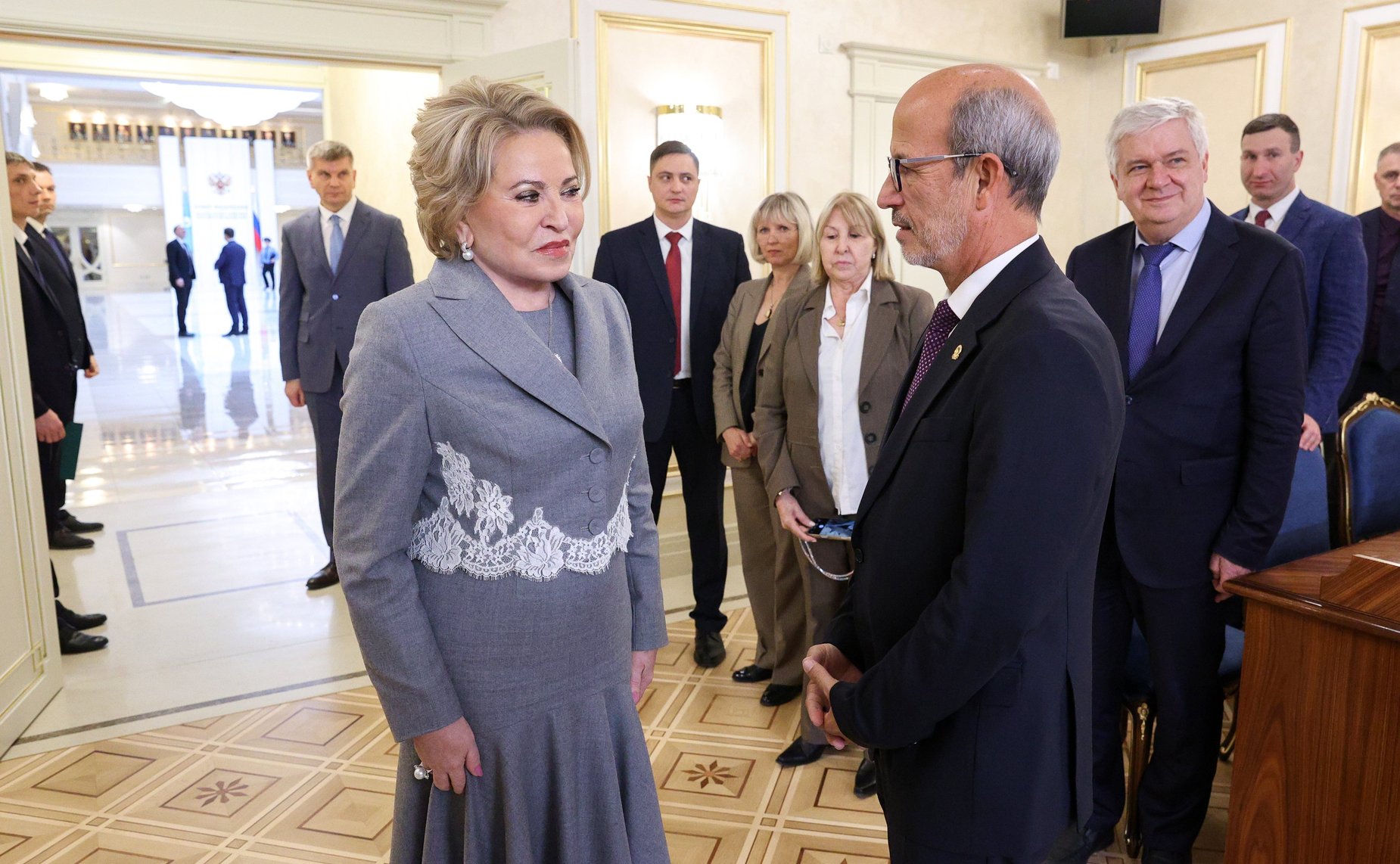 Валентина Матвиенко провела встречу с Председателем Парламента стран Латинской Америки и Карибского бассейна (ПАРЛАТИНО) Роландо Мигелем Гонсалесом Патрисио