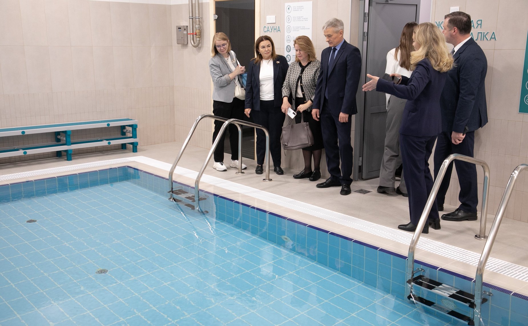 Сенаторы посетили Центр физкультурной и спортивной работы «Олимпия» Тюменского муниципального района