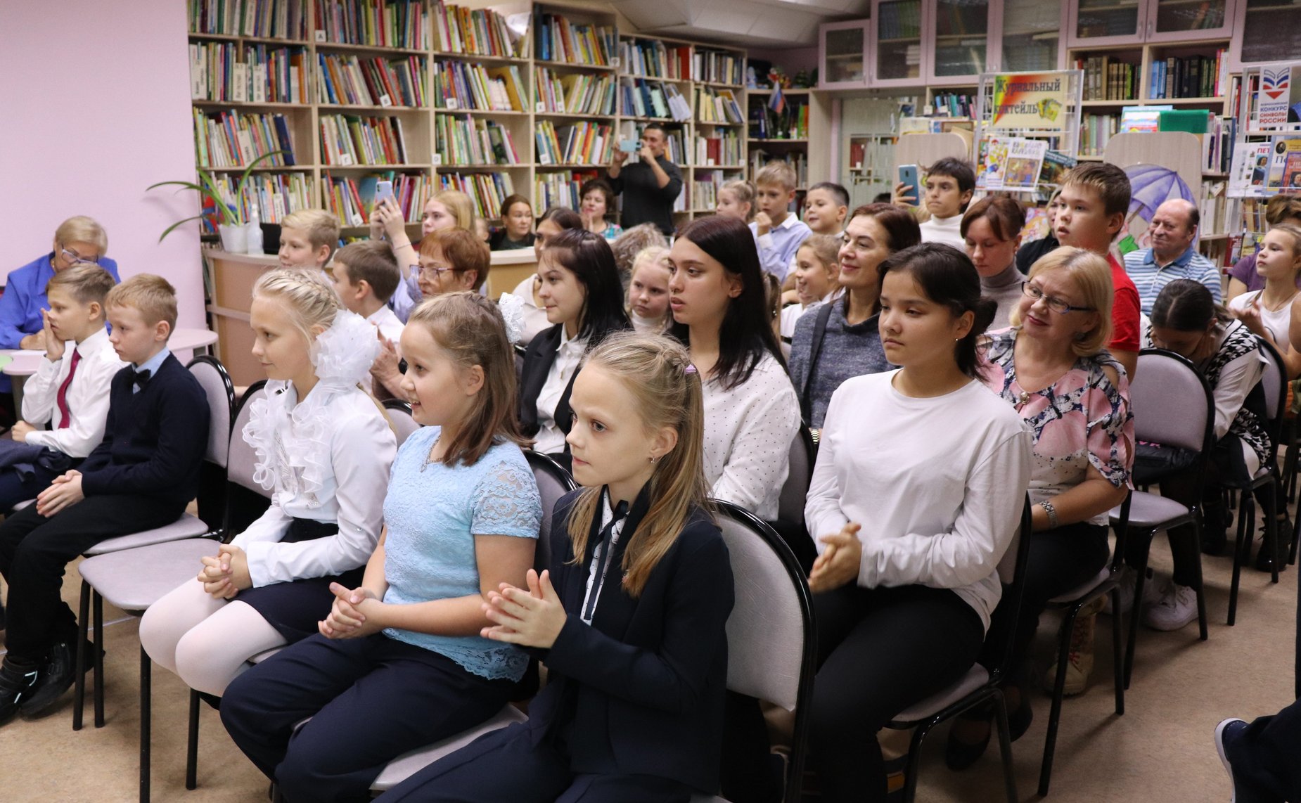 Первый юнармейский патриотический конкурс чтецов «Во славу Отечества»