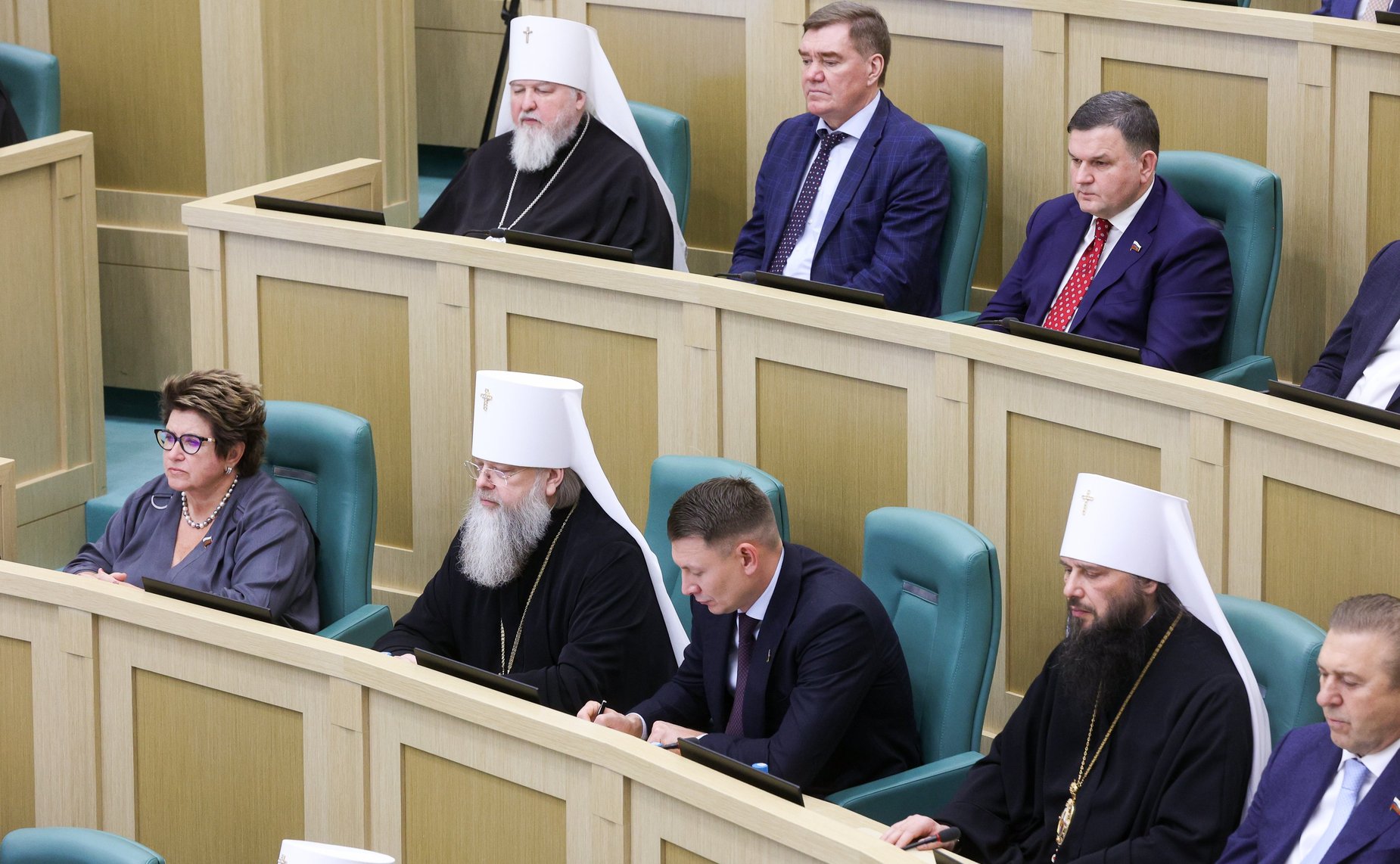 Пленарное заседание XIV Рождественских парламентских встреч