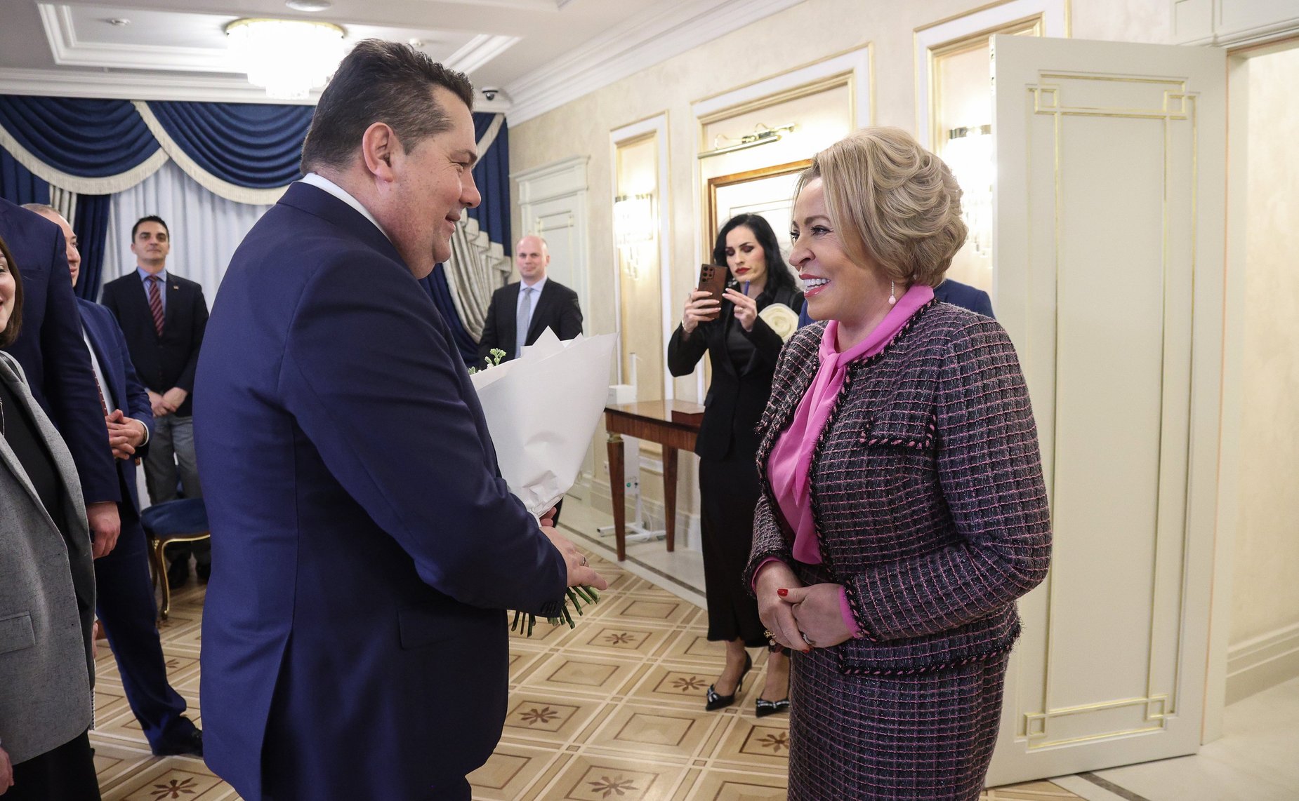 Валентина Матвиенко провела встречу с Председателем Народной скупщины Республики Сербской Ненадом Стевандичем