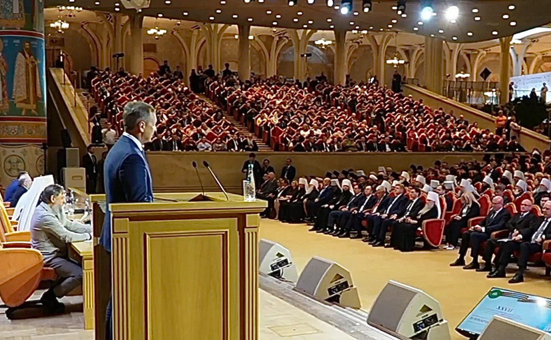 Первый заместитель Председателя Совета Федерации Андрей Яцкин выступил на пленарном заседании XXVII Всемирного Русского Народного Собора на тему «К 80-летию Победы. Защитники Отечества: военный и духовный подвиг»