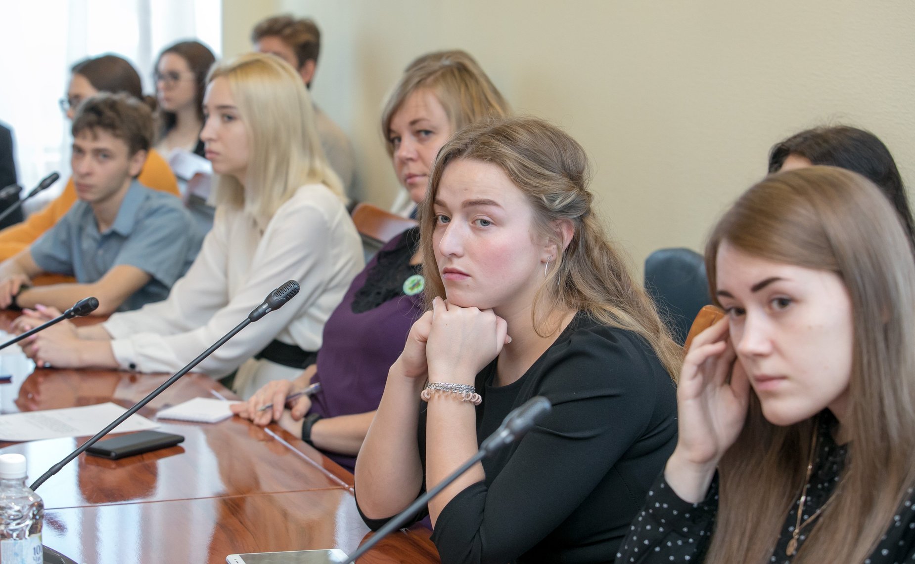 Заседание Дискуссионного клуба при Молодежном парламенте Вологодской области