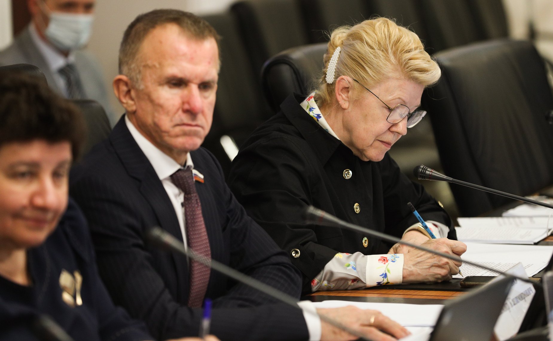 «Круглый стол» Комитета СФ по Регламенту и организации парламентской деятельности