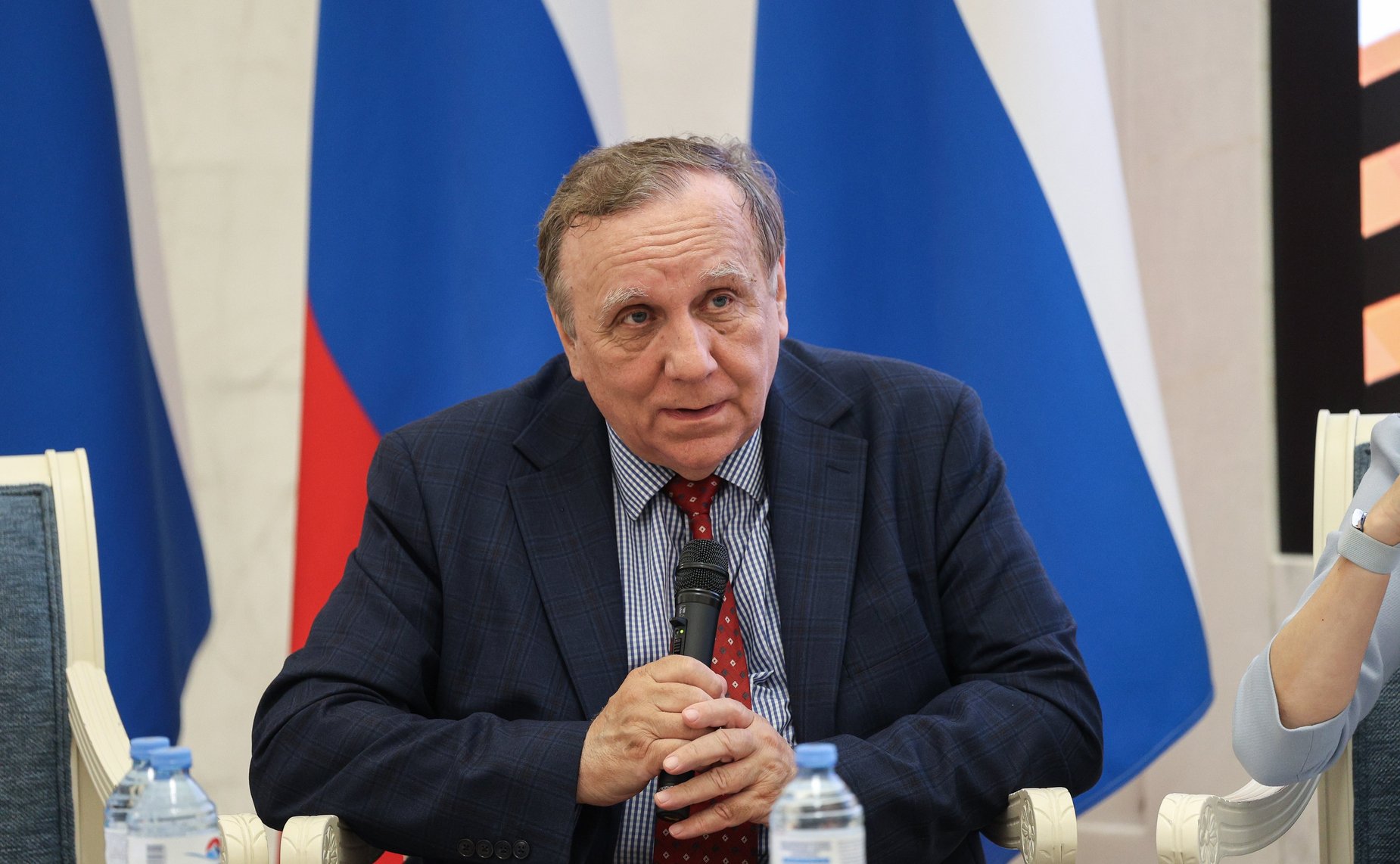 Церемония награждения победителей V Конкурса чтецов «Победа в сердцах поколений»