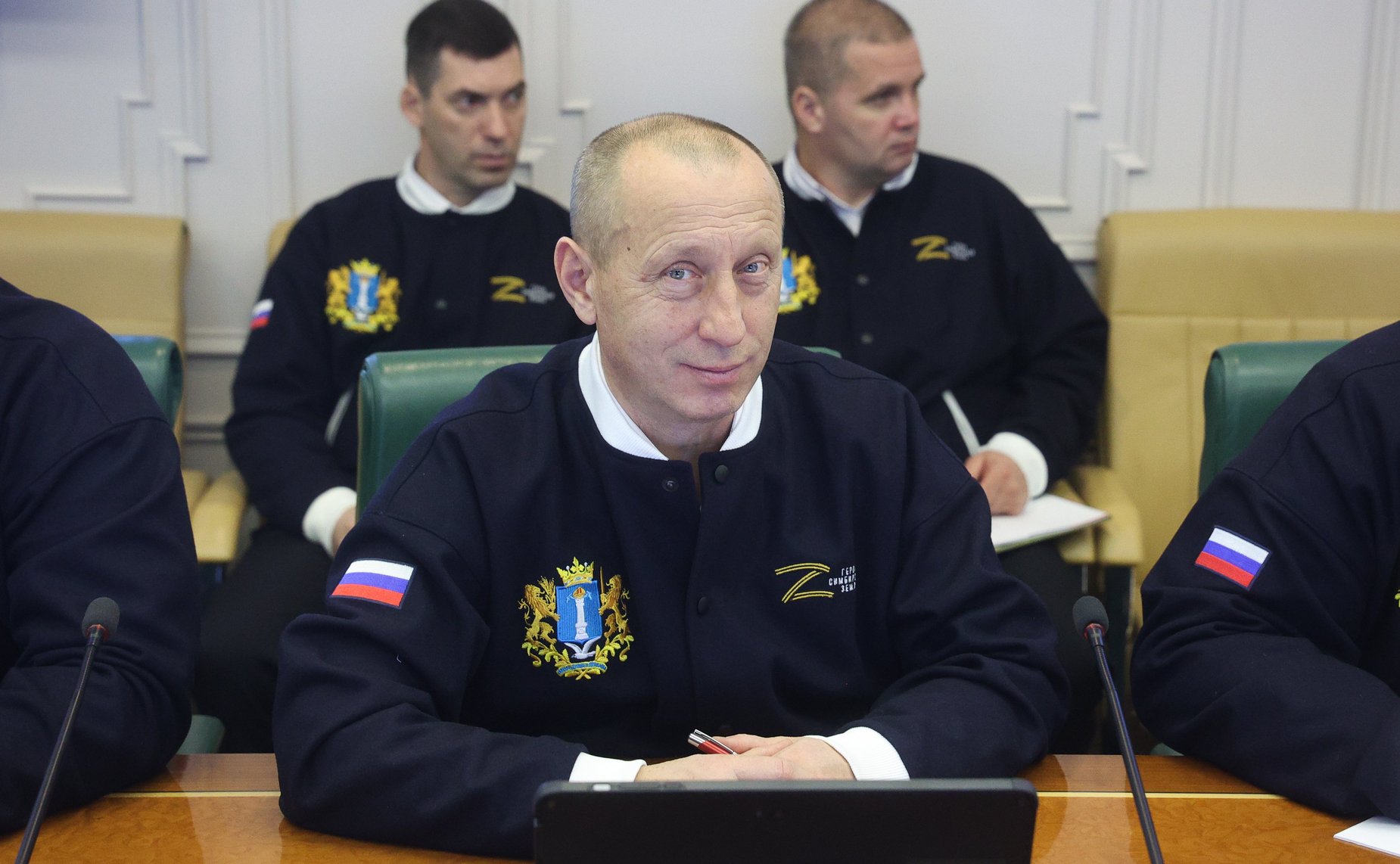 Встреча сенаторов Сергея Рябухина и Алексея Кондратьева с участниками программы «Герои Симбирской земли»