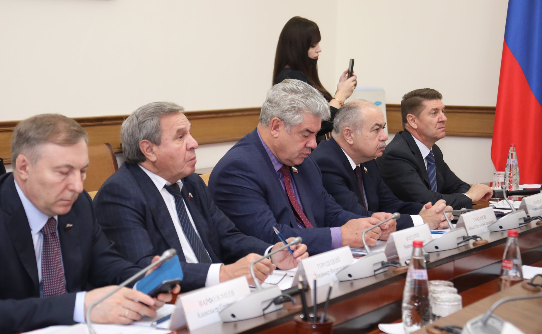 Под председательством первого заместителя Председателя Совета Федерации Андрея Яцкина в Республике Дагестан состоялось выездное совещание Комитета СФ по федеративному устройству, региональной политике, местному самоуправлению и делам Севера совместно с Ко