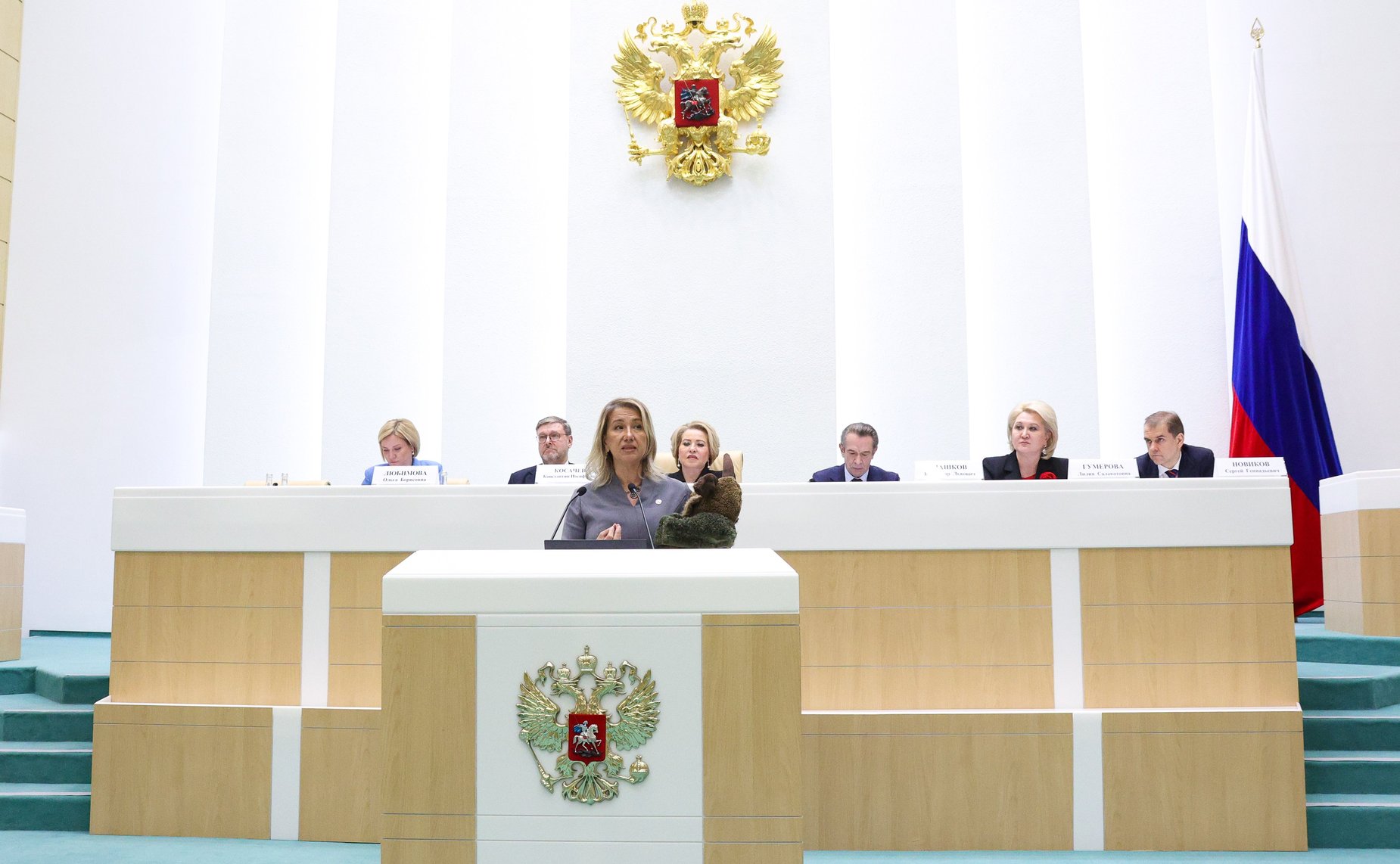 Председатель Совета Федерации Валентина Матвиенко провела встречу с деятелями театрального искусства