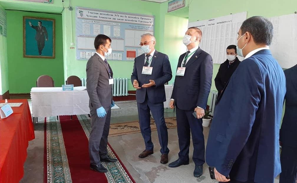 Баир Жамсуев в качестве международного наблюдателя находился с рабочим визитом в Республике Таджикистан