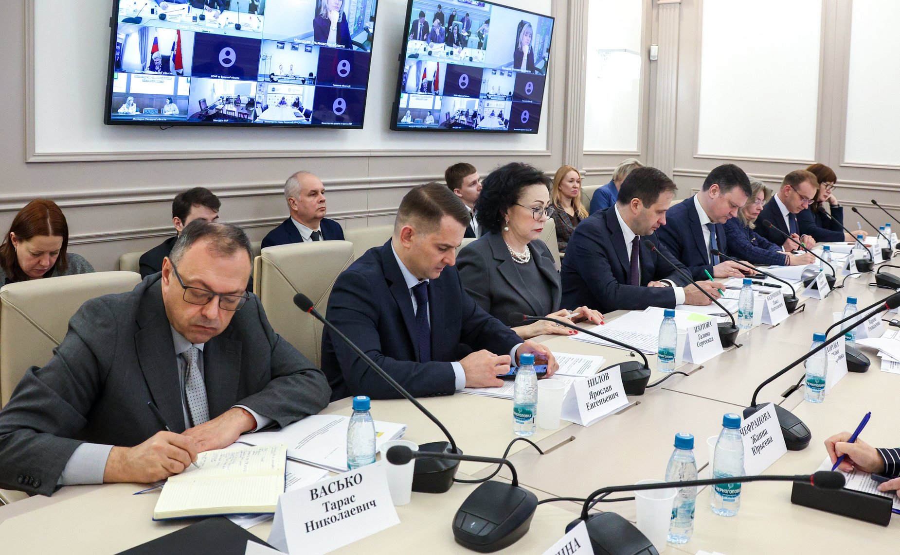 Совещание Комитета СФ по бюджету и финансовым рынкам «О совершенствовании механизма предоставления государственной социальной помощи в виде санаторно-курортного лечения: сроки пребывания на лечении и вопросы финансирования»