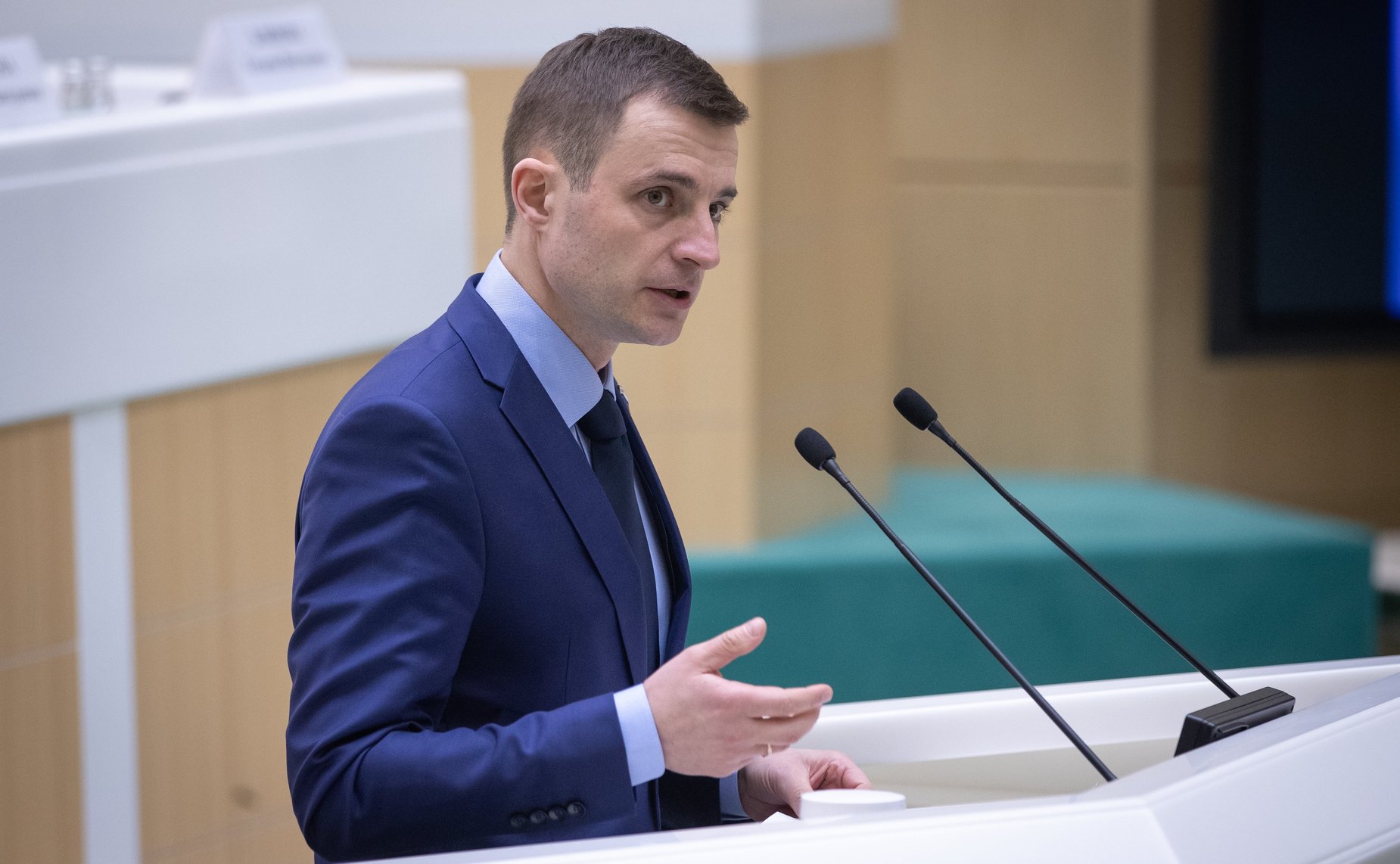 Дмитрий Шатохин