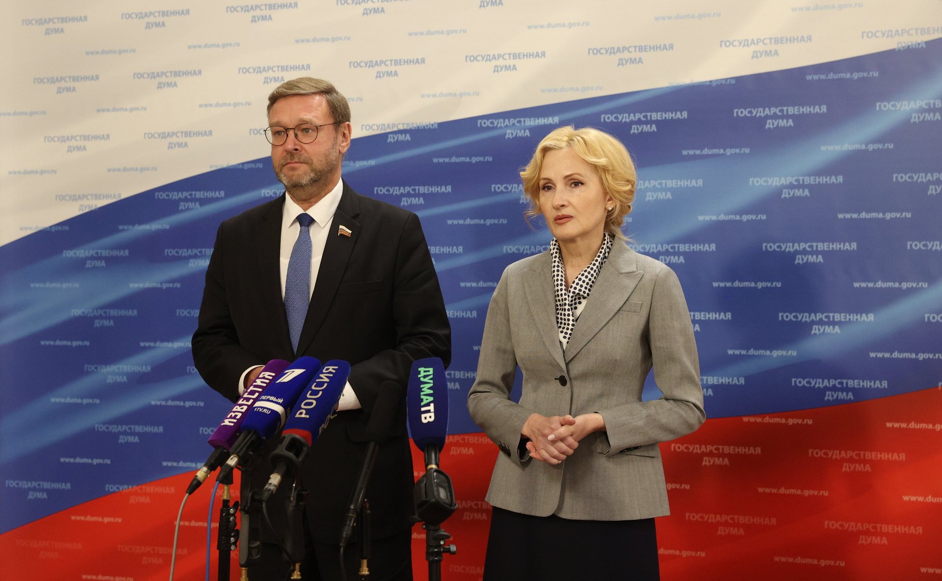 Заседание парламентской комиссии по расследованию обстоятельств, связанных с созданием американскими специалистами биологических лабораторий на территории Украины