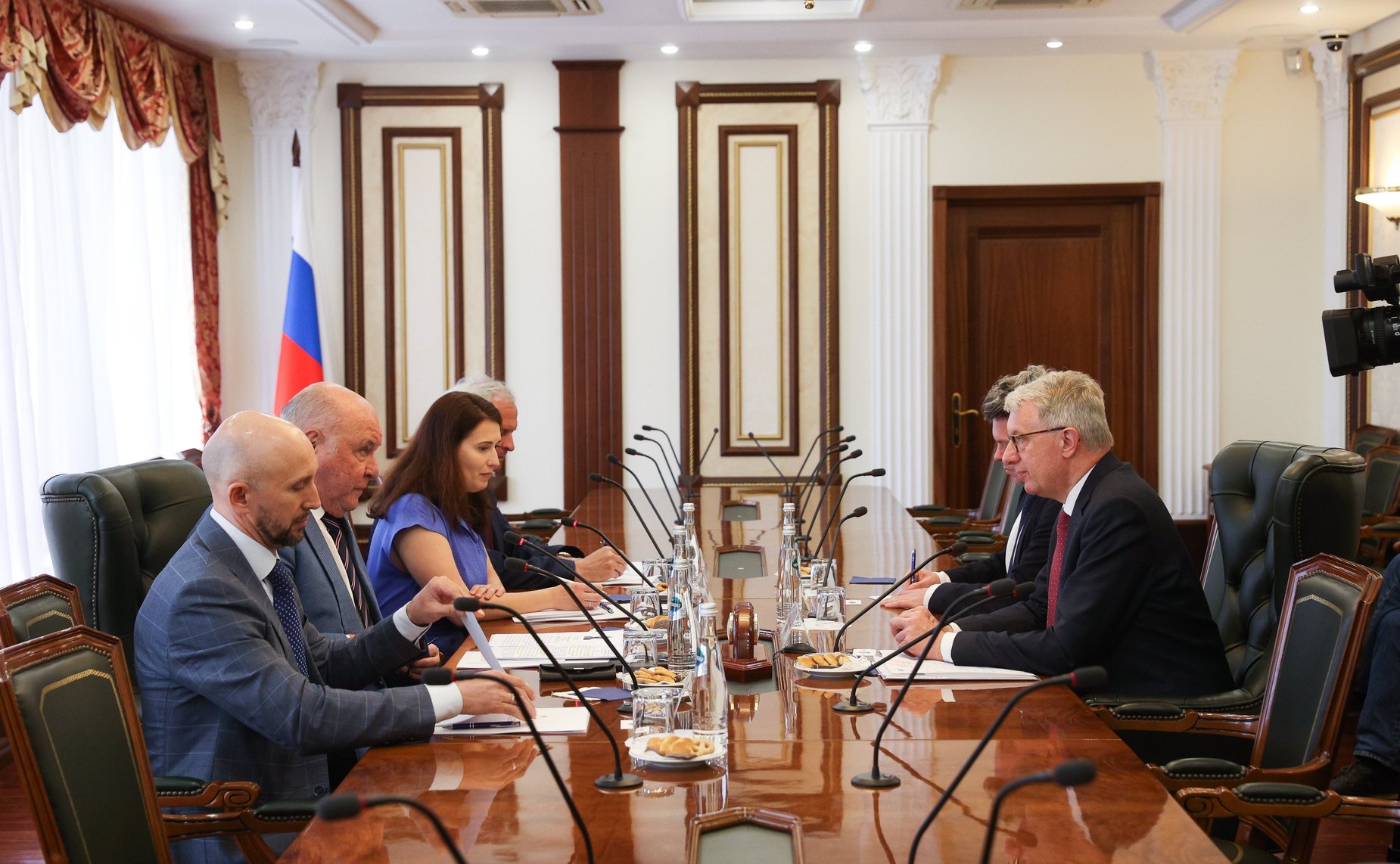 Григорий Карасин провел встречу с постоянным членом делегации Европарламента в Комитете парламентского сотрудничества Россия – ЕС, евродепутатом от Люксембурга Фернаном Картрайзером