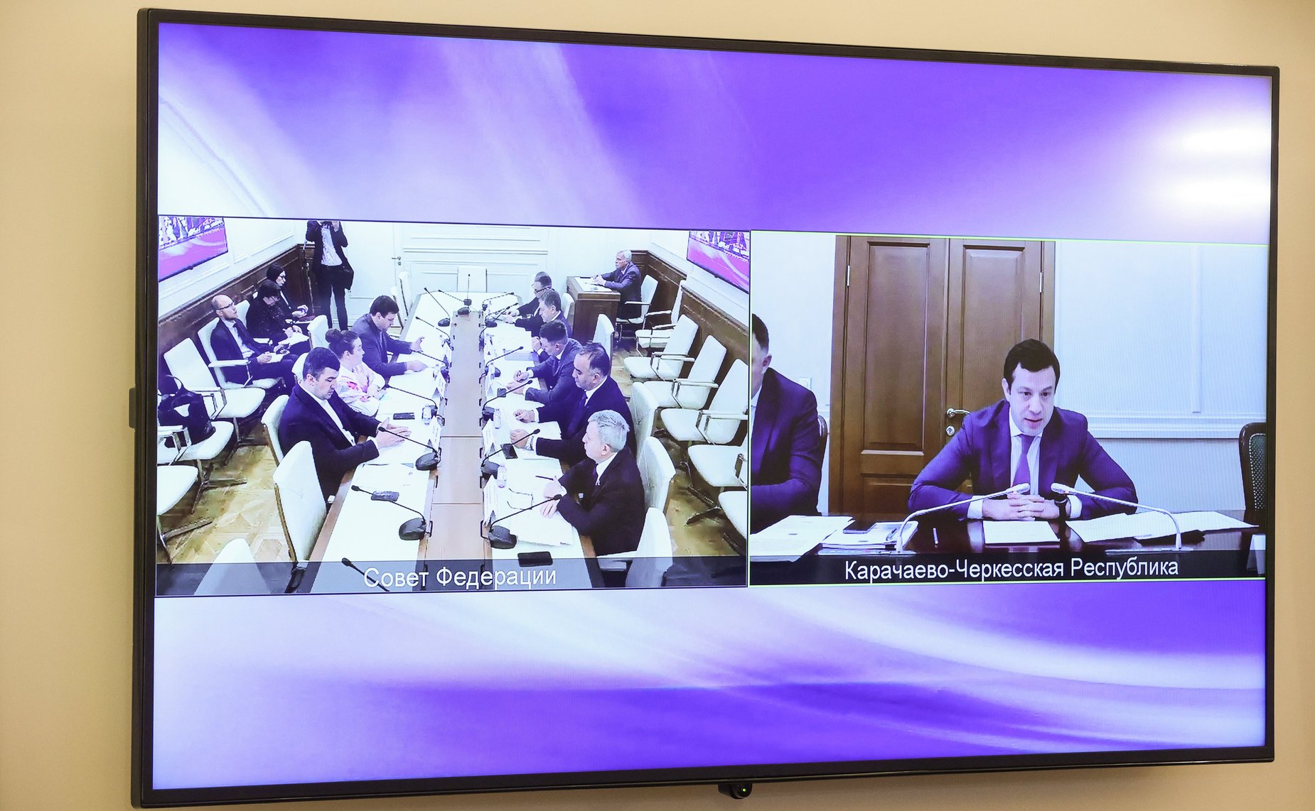 Совещание по рассмотрению обращения главы КЧР о возможности дополнения Перечня объектов капитального строительства, строительство и реконструкция которых допускаются при осуществлении рекреационной деятельности в национальных парках