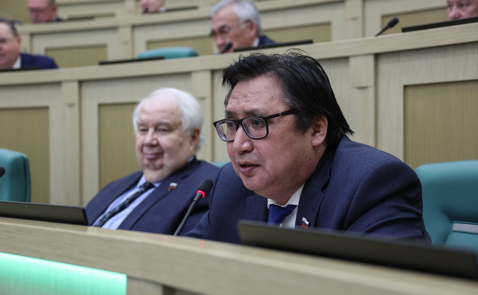 Александр Акимов