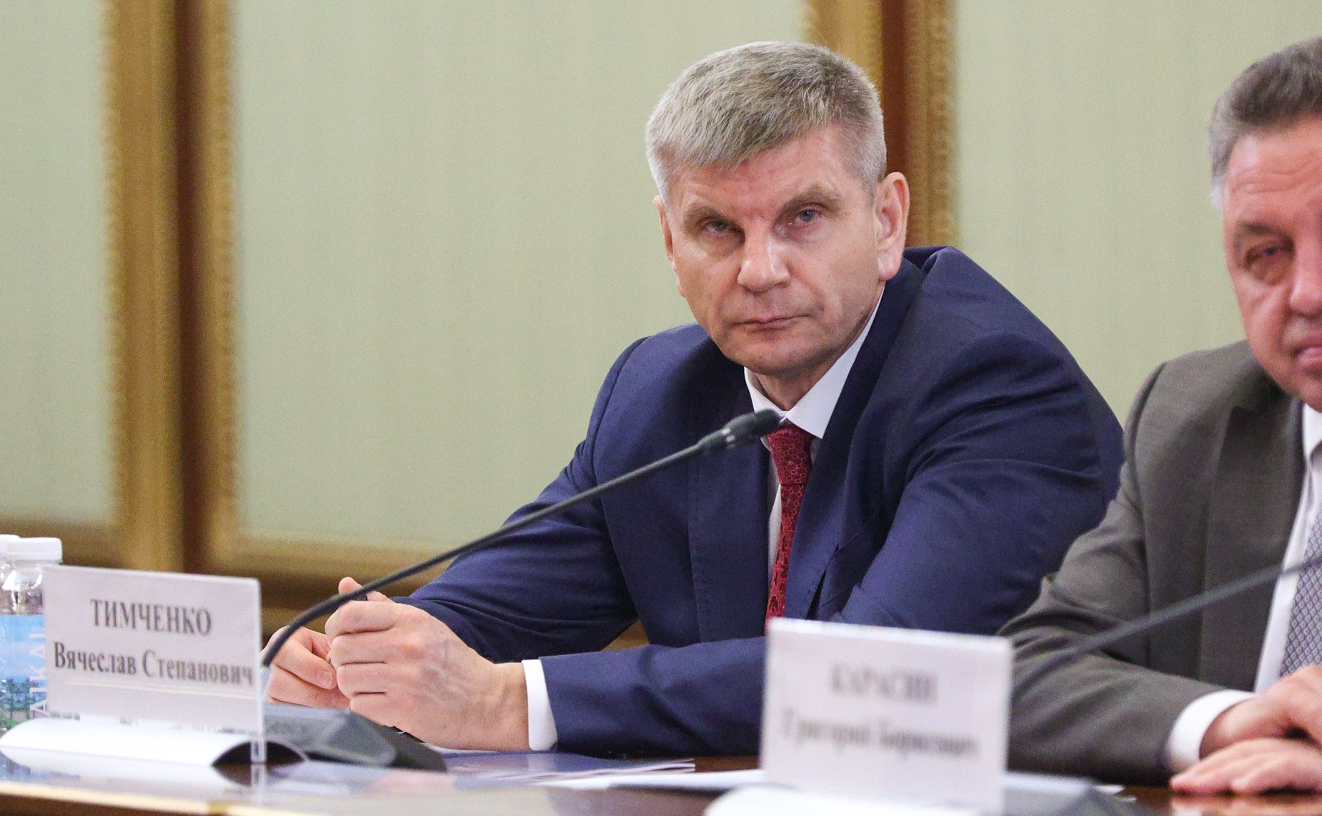 Геннадий Голов