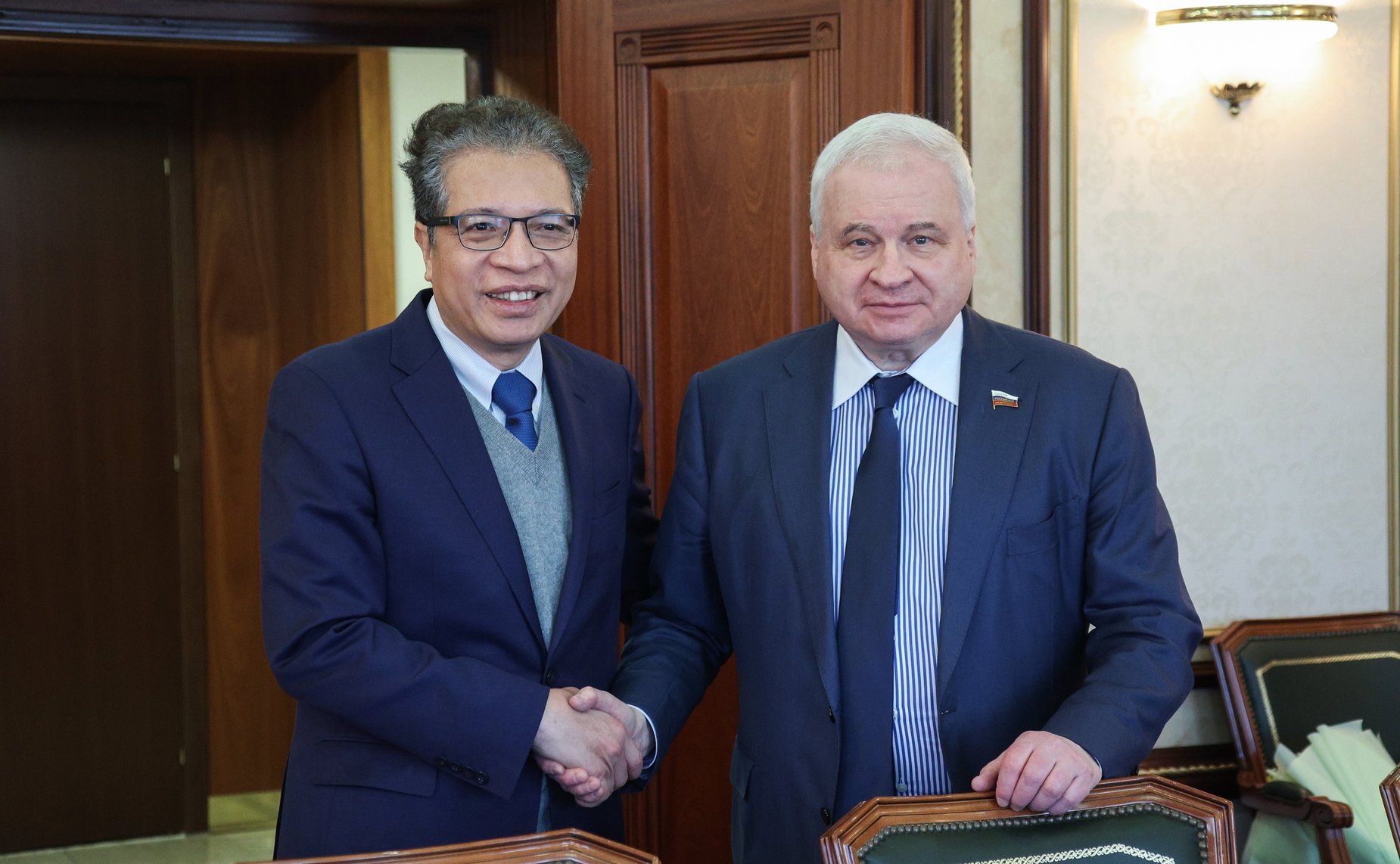 Встреча первого заместителя Председателя СФ Андрея Яцкина с Чрезвычайным и Полномочным Послом Социалистической Республики Вьетнам в Российской Федерации